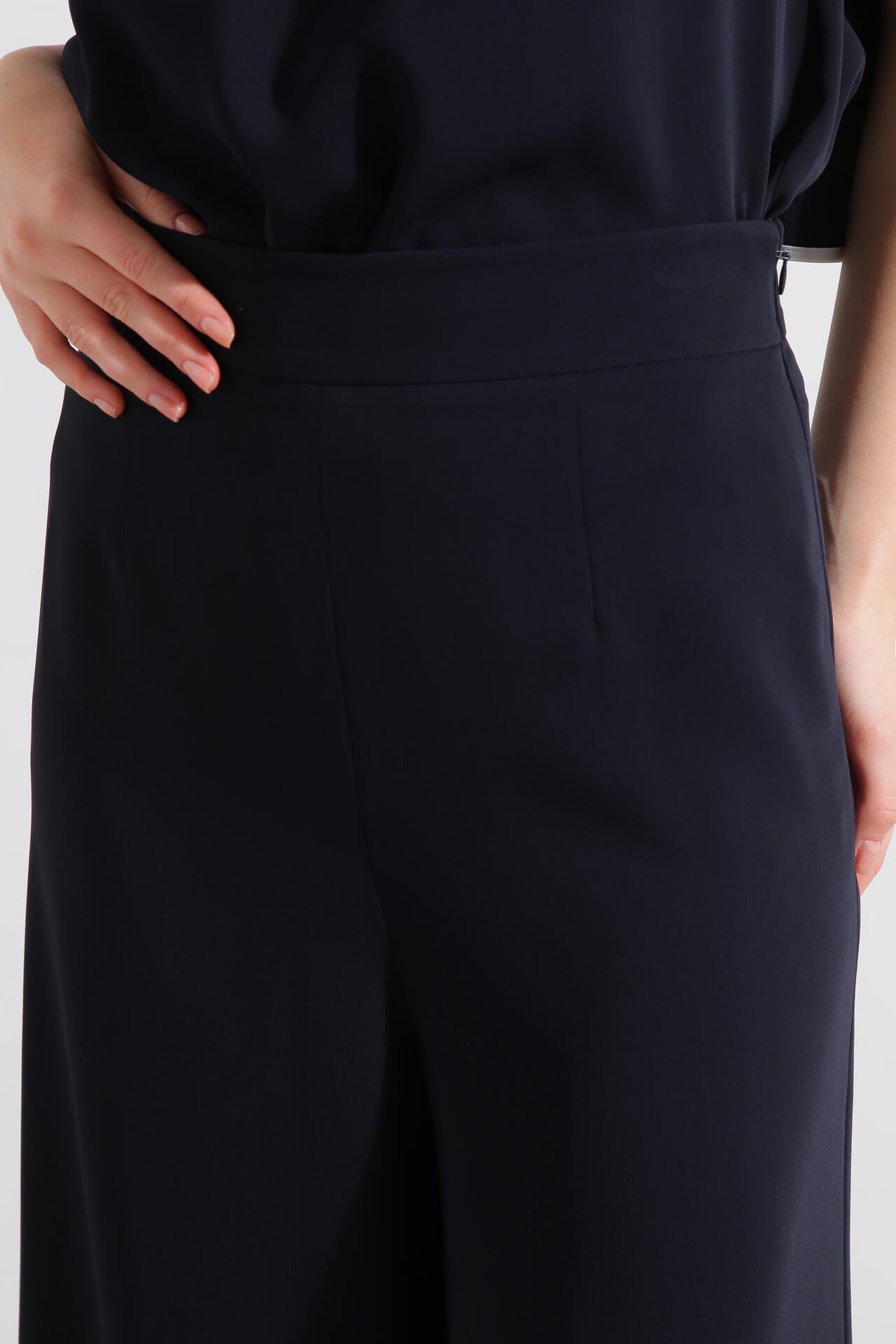 5977aa8b-89ff-550c-91af-424e1eaba9ef_Image