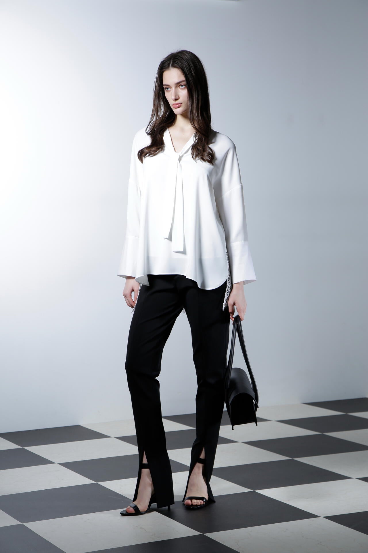 センタースリットシガレットパンツ_