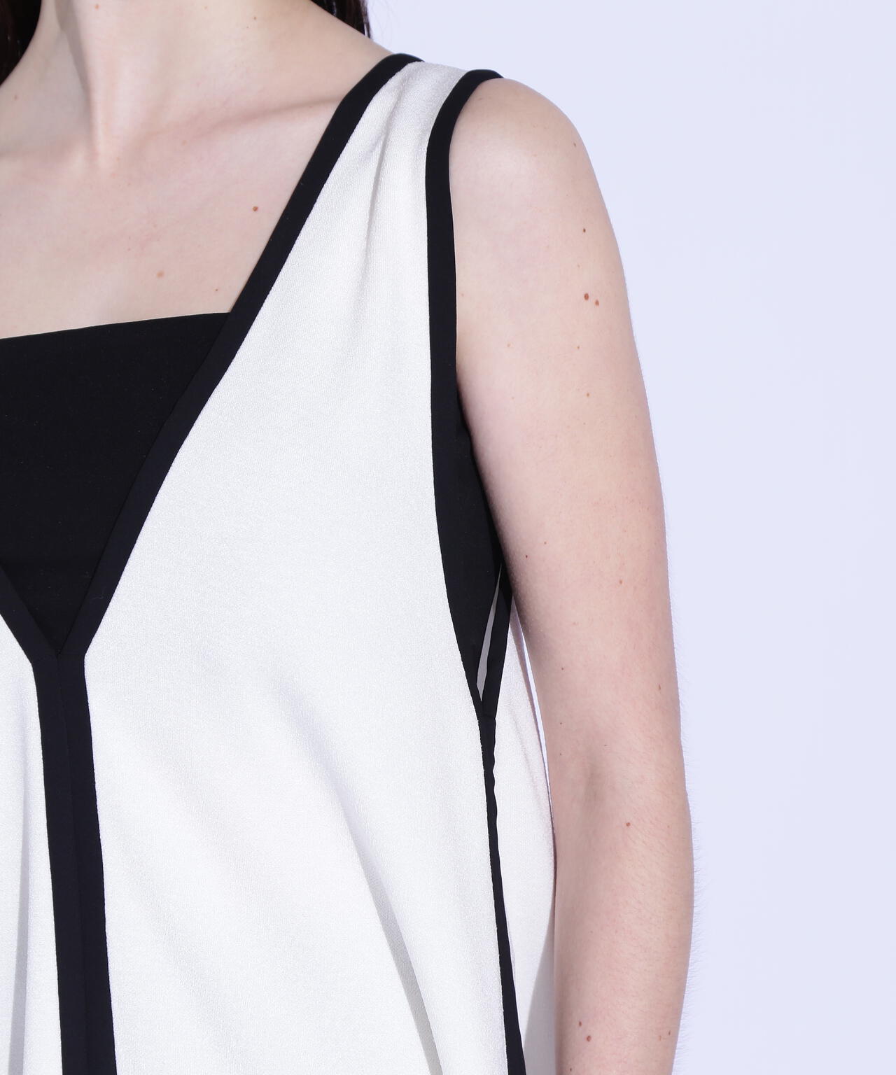 ae0a09c1-4ee1-50f3-af0e-8ee867329804_Image