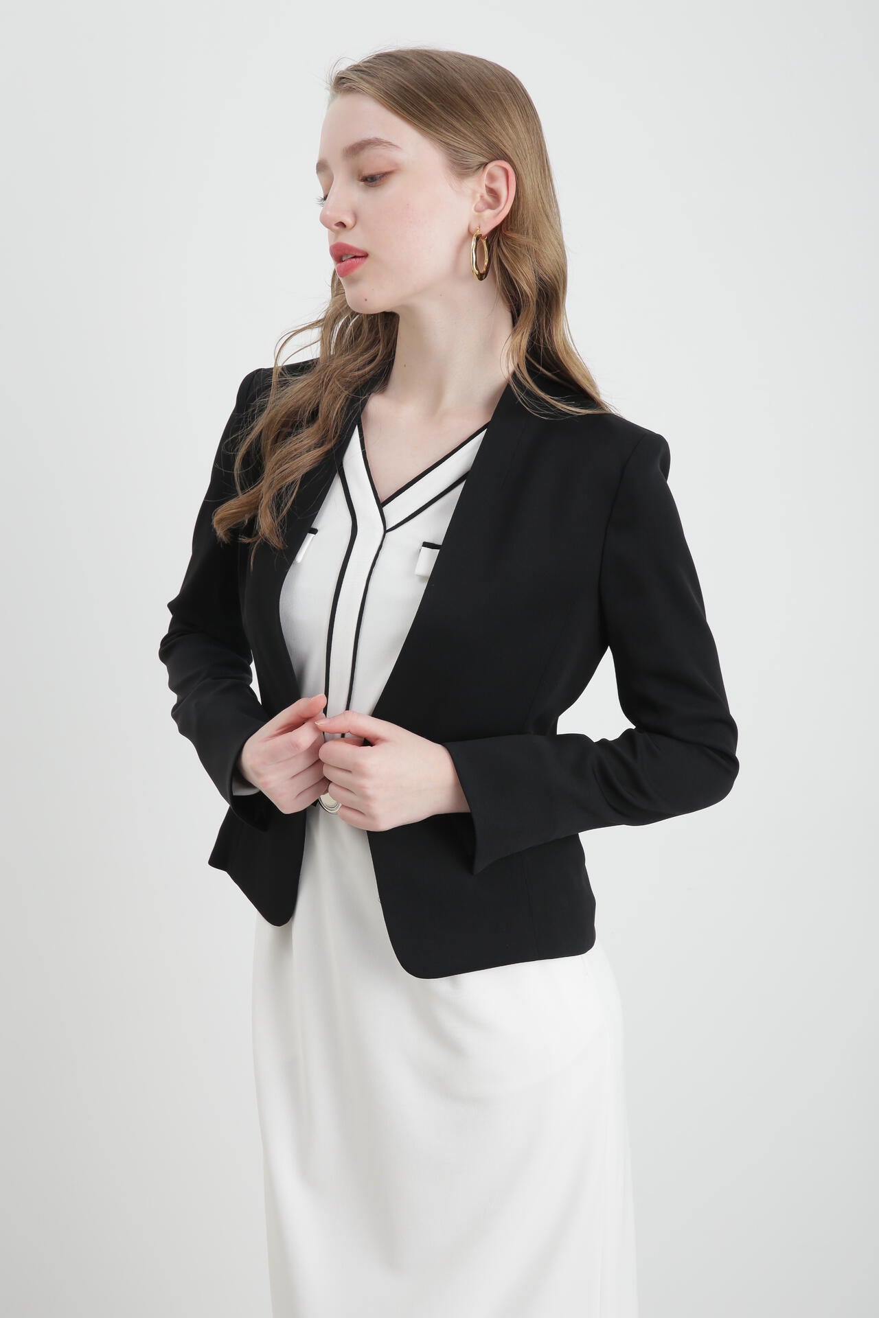 281f0017-0959-506a-8def-229326e49368_Image