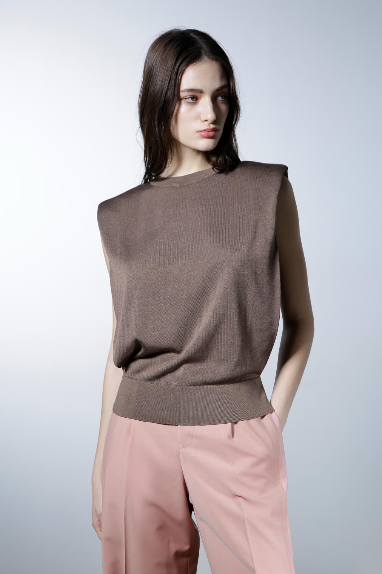 ショルダーパットニットトップス_