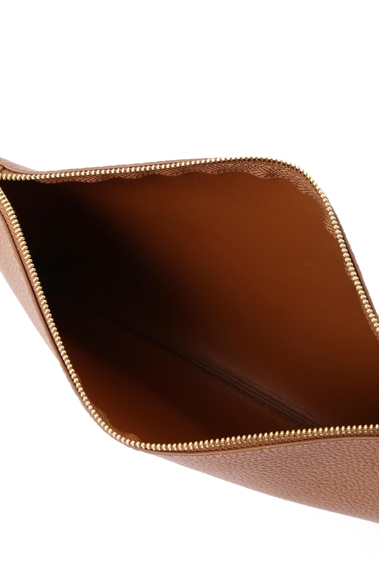 5d158c78-493b-5048-b142-2e1c4a3b6e3a_Image