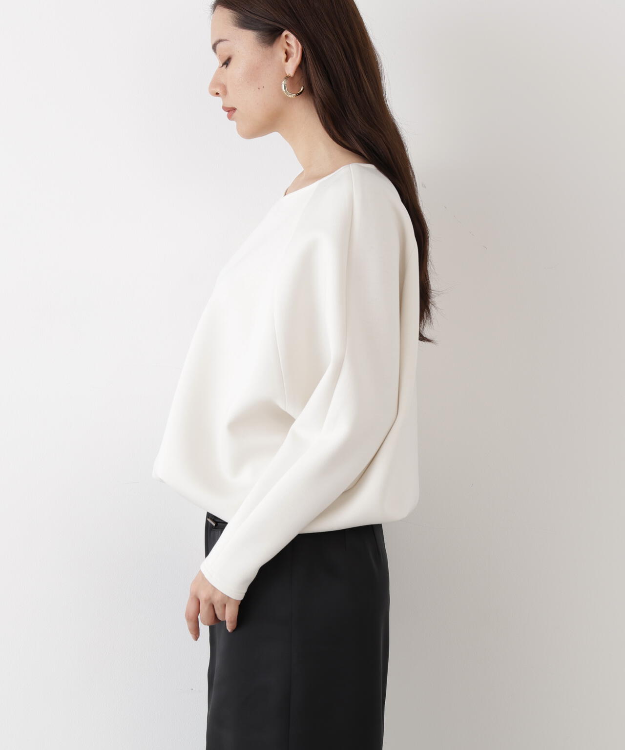 ギャザーヘムプルオーバー