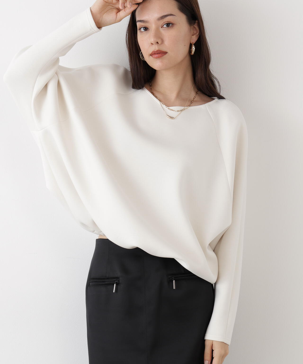 ギャザーヘムプルオーバー