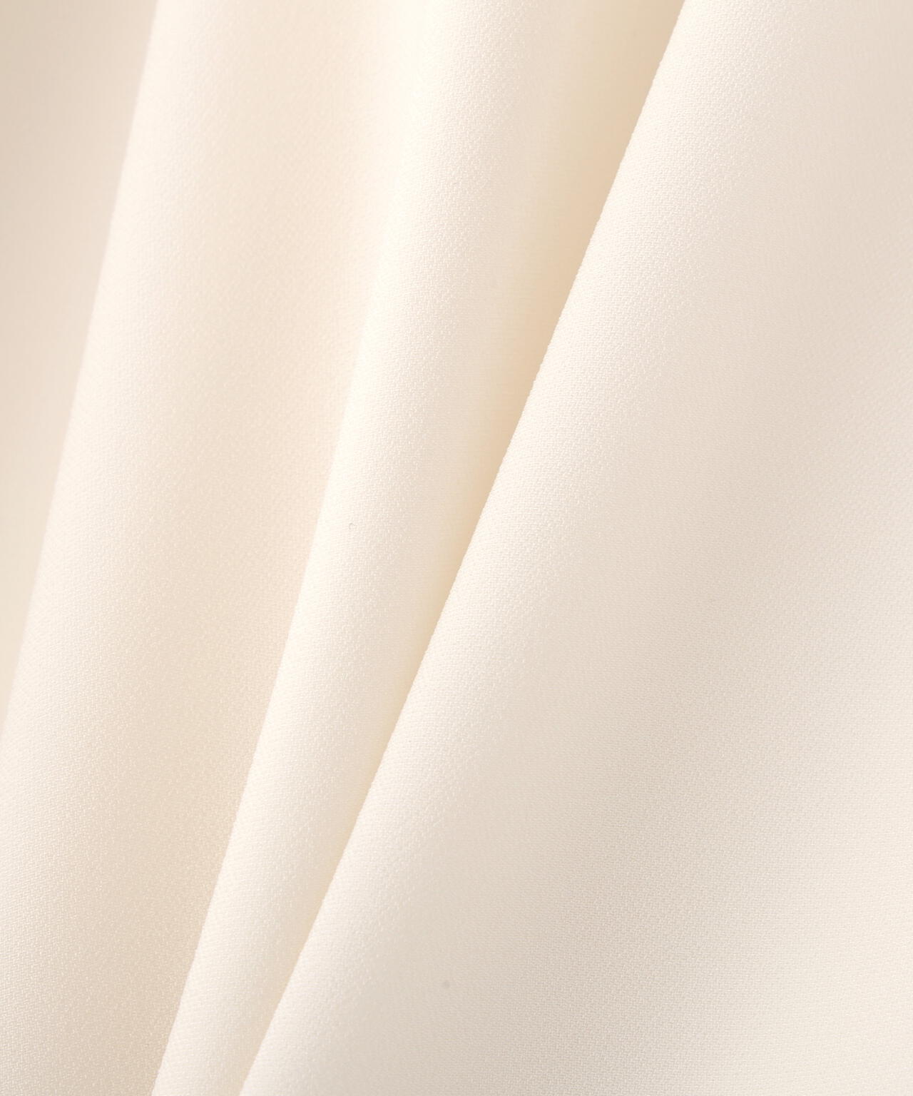 ラッフルボウタイブラウス