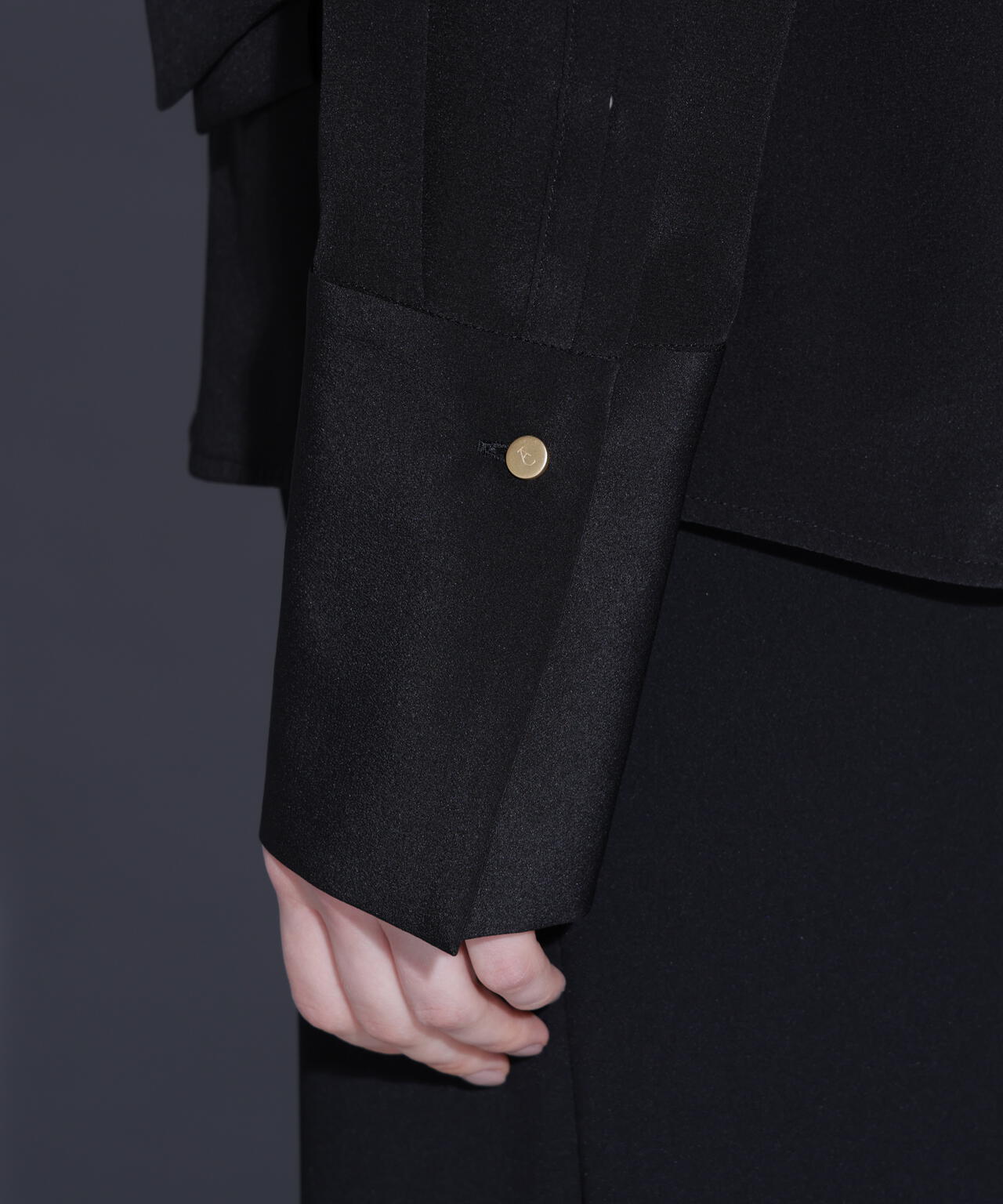 シルクブラウス_