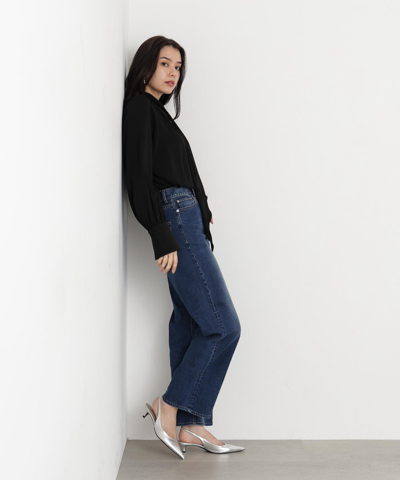 ジャギーカフスリボンブラウス