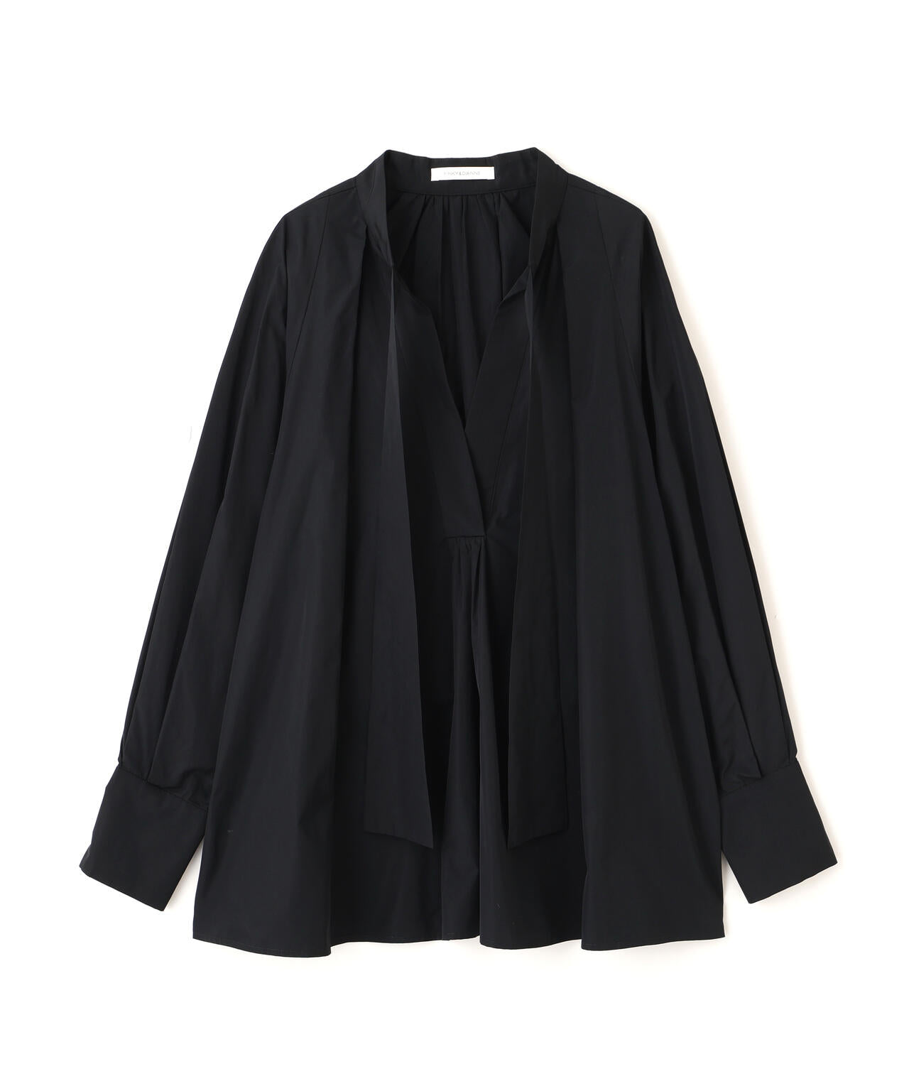 タックフレアボウブラウス