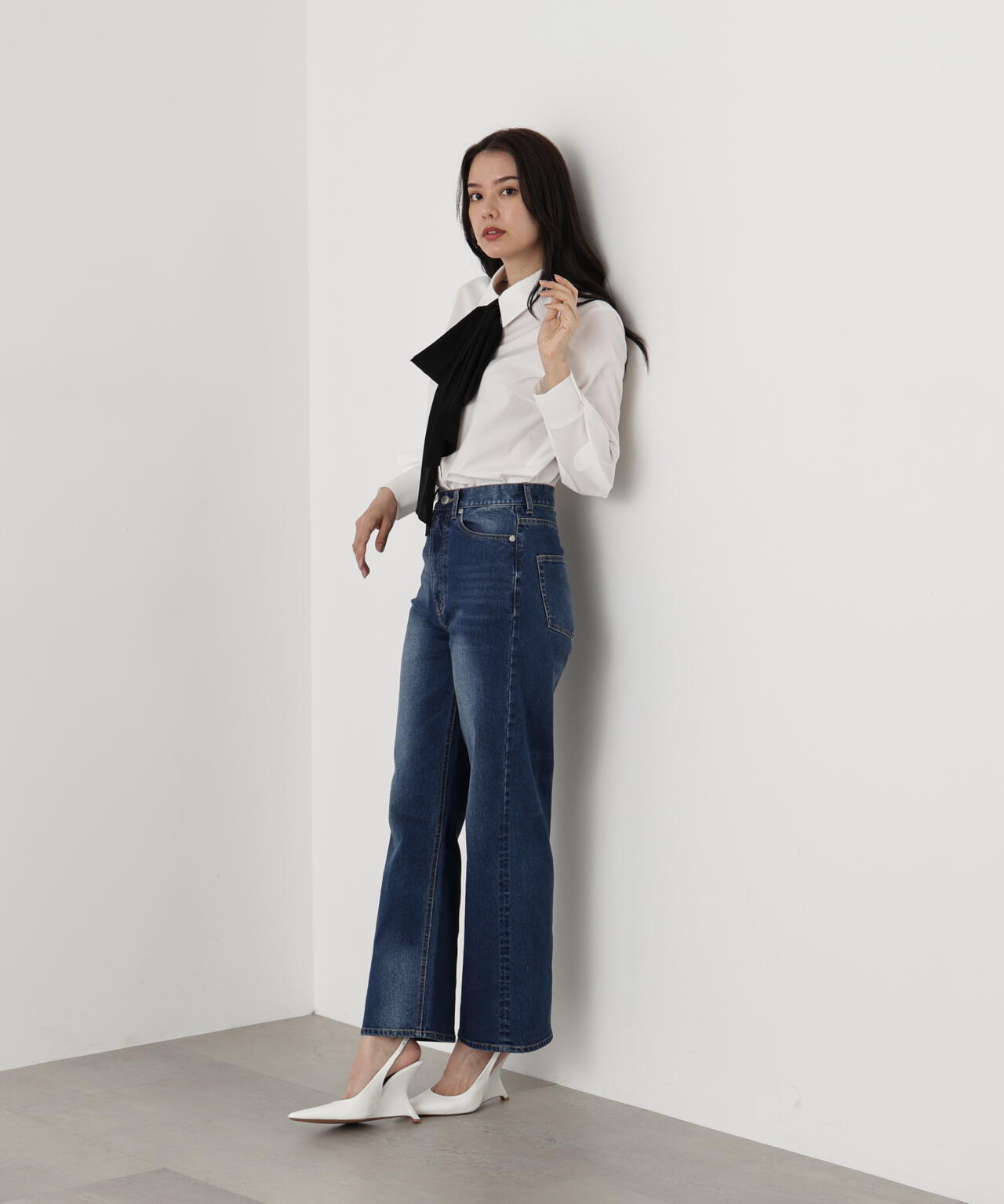 ラッフルスリーブリボンブラウス