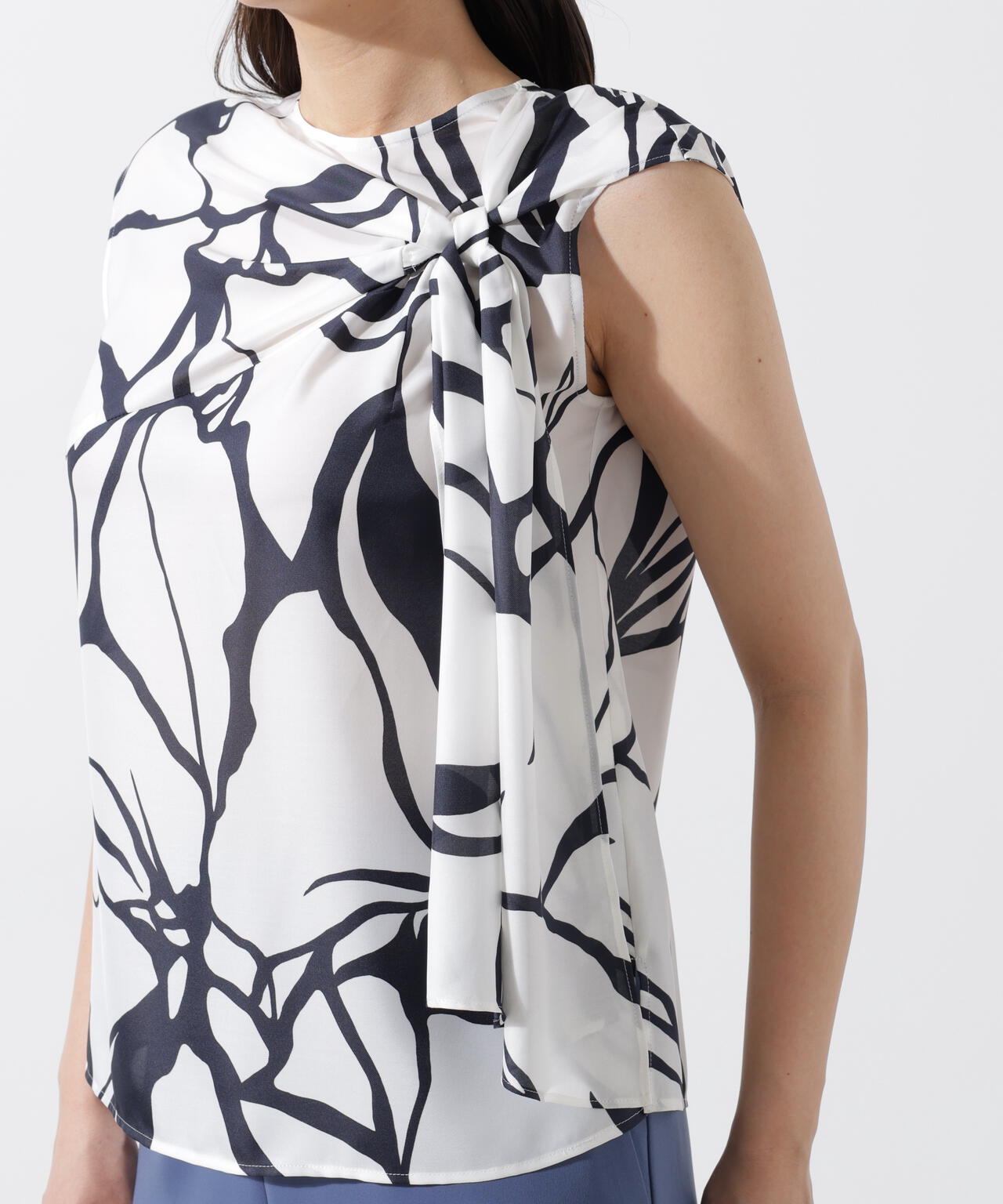 ad2d5bbc-4b62-5b1a-bed5-ca0ffa61429c_Image