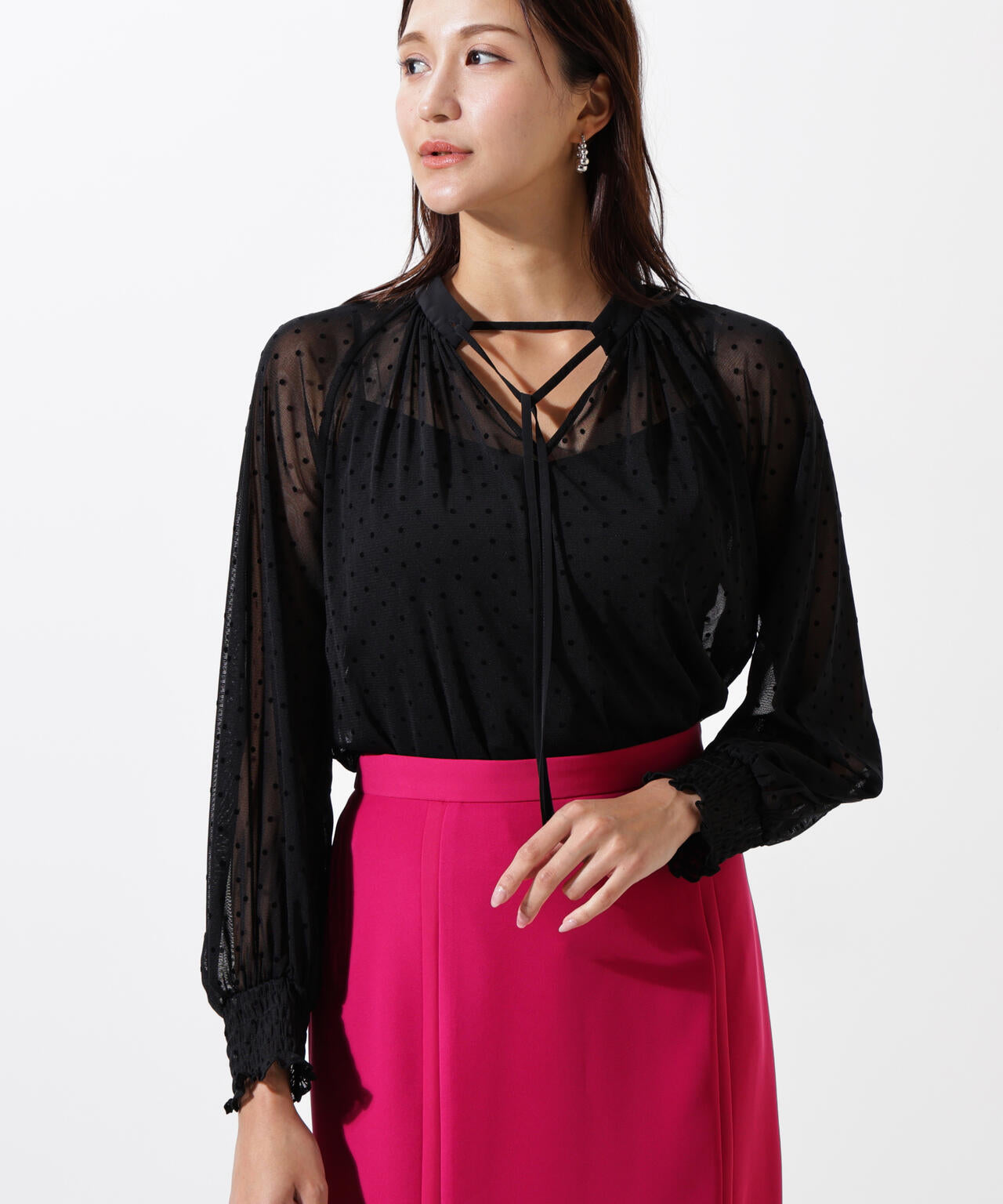 ドットフロッキーブラウス