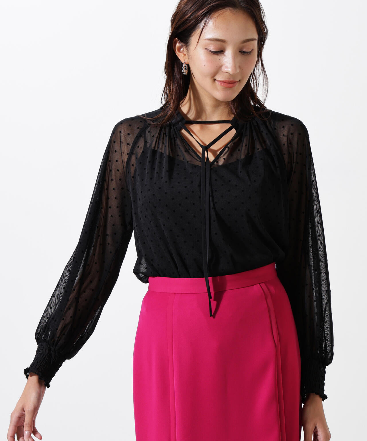 ドットフロッキーブラウス