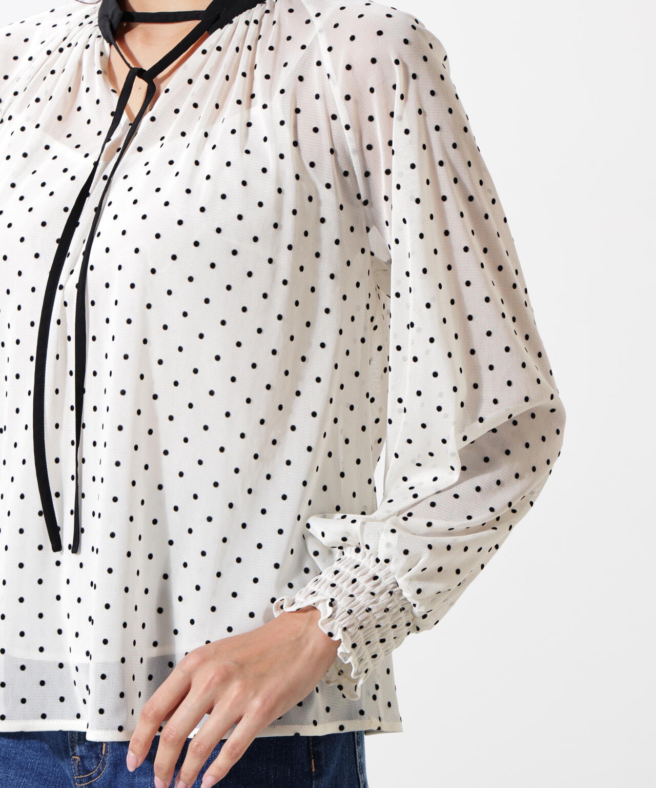 ドットフロッキーブラウス
