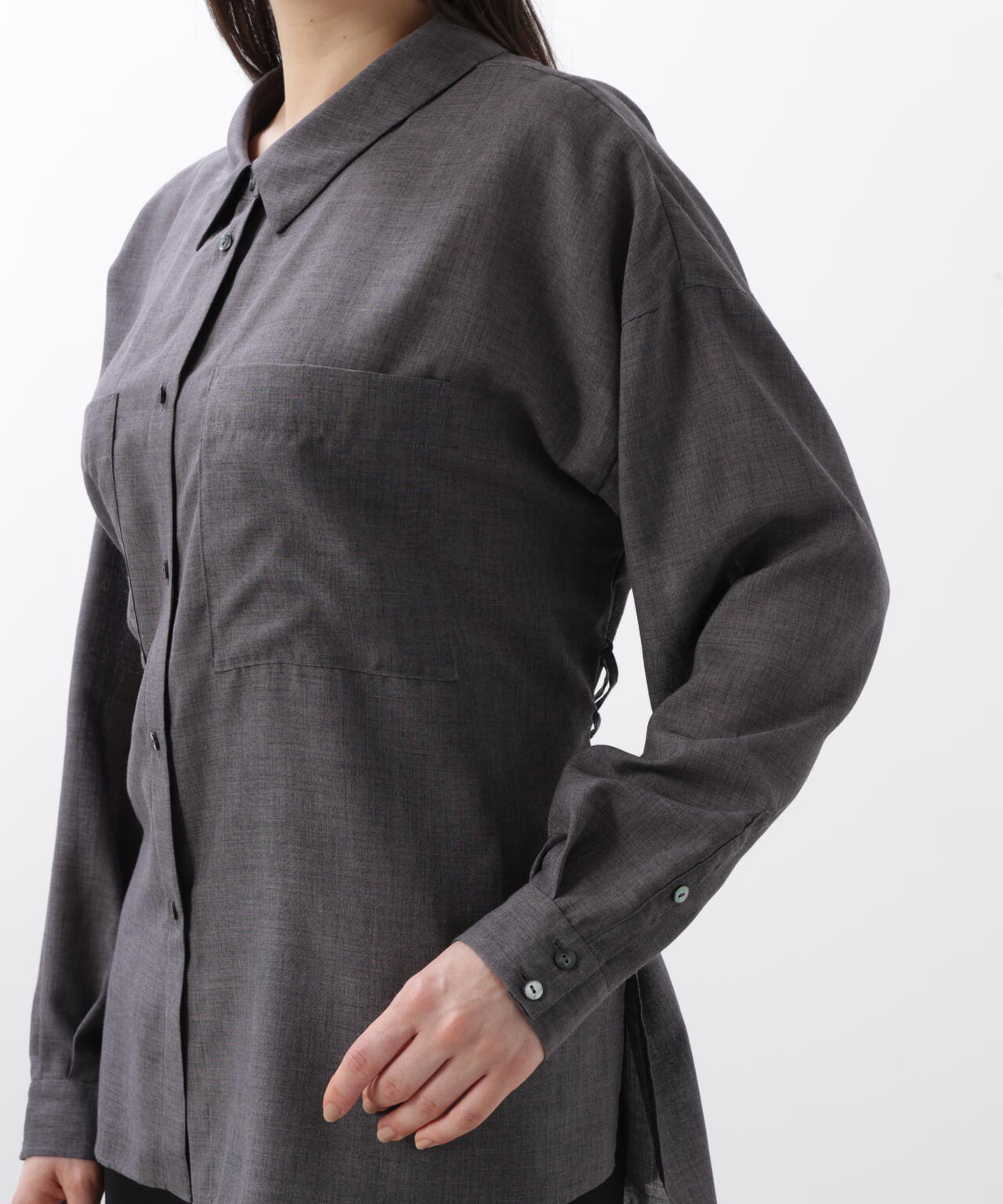 バックレースアップシャツ