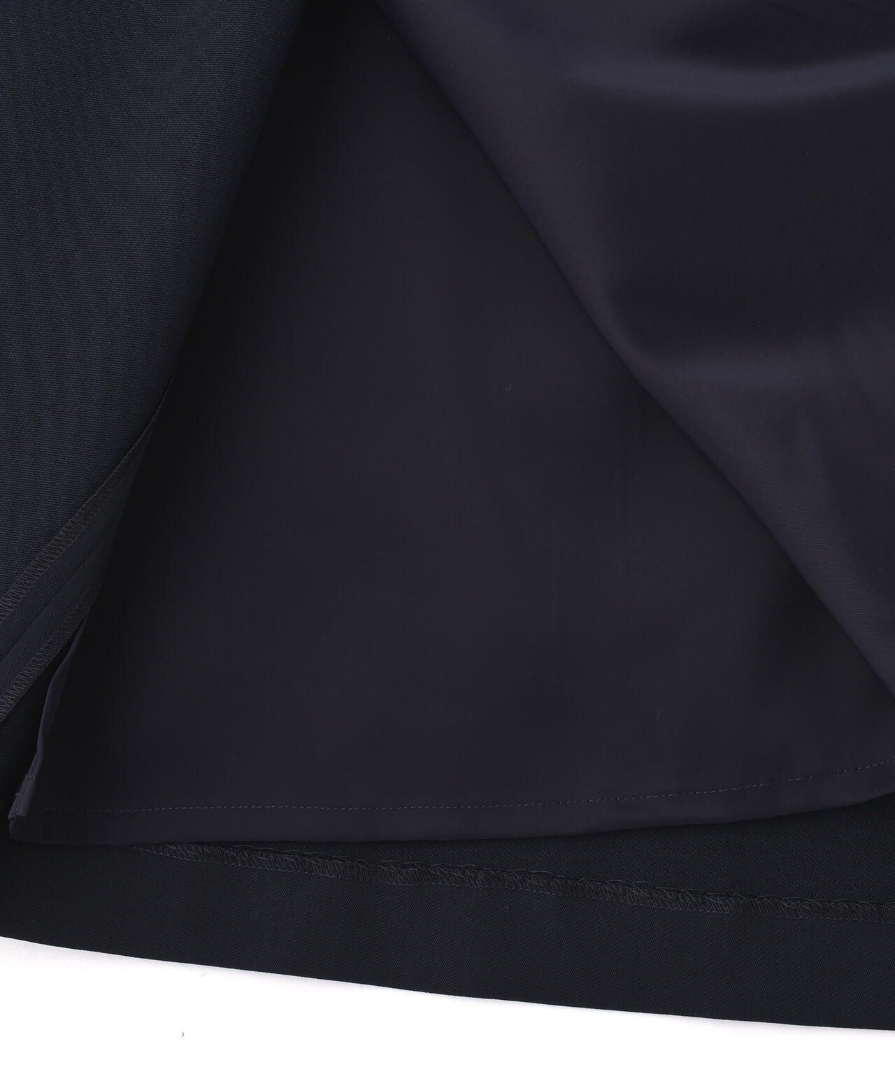 ステップヘムラップスカート