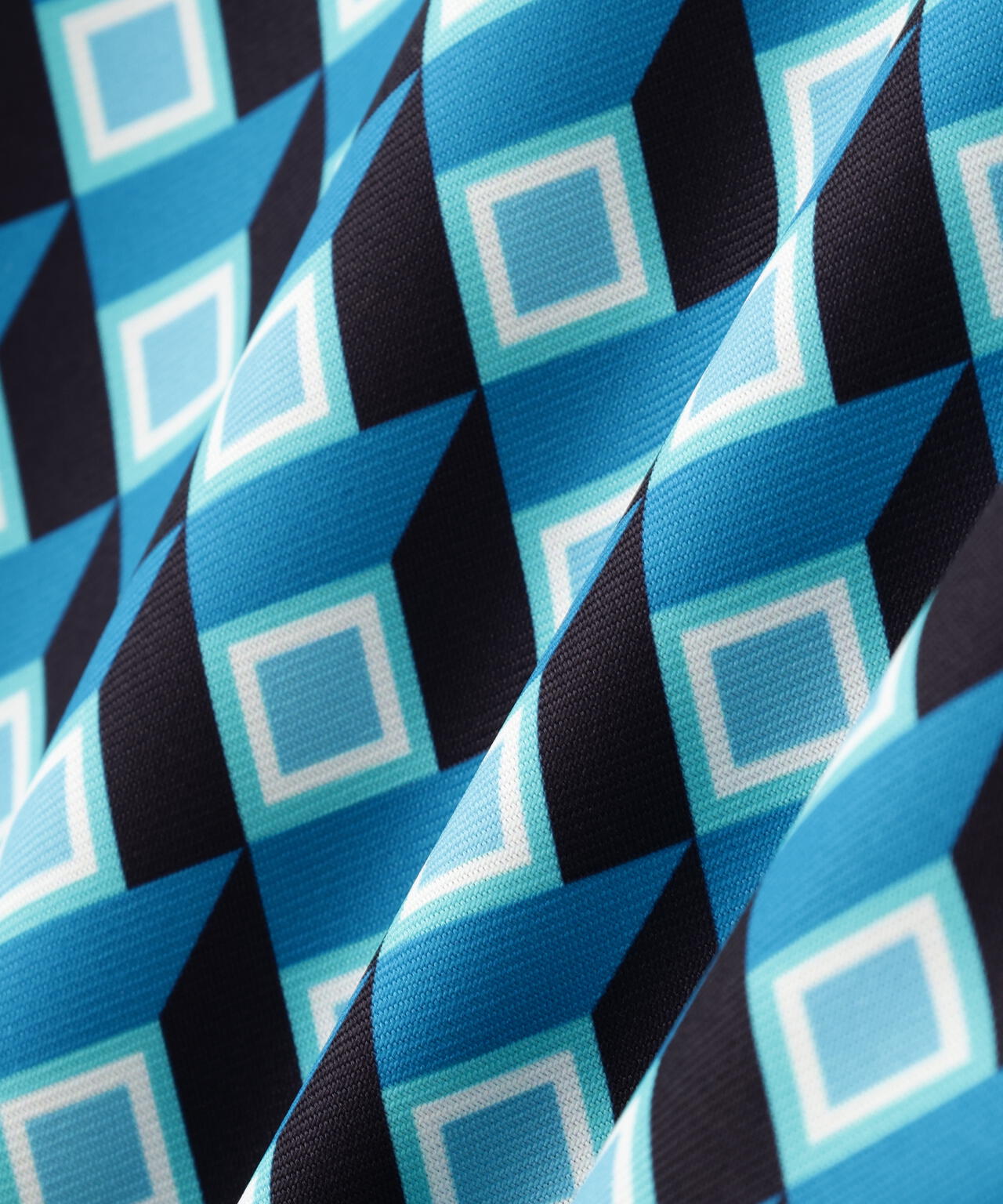 ジオメトリックプリントコンビタイトスカート