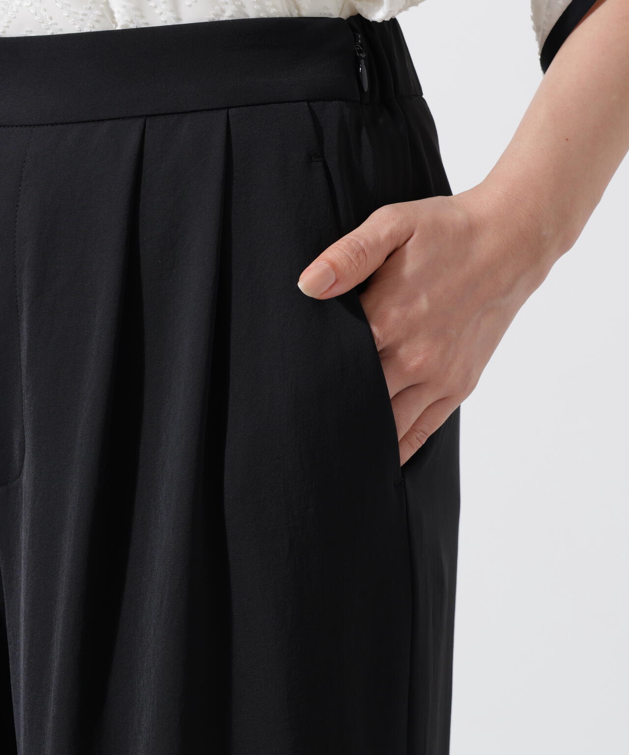 b140ddee-36f9-507c-85ea-e350a7b84877_Image