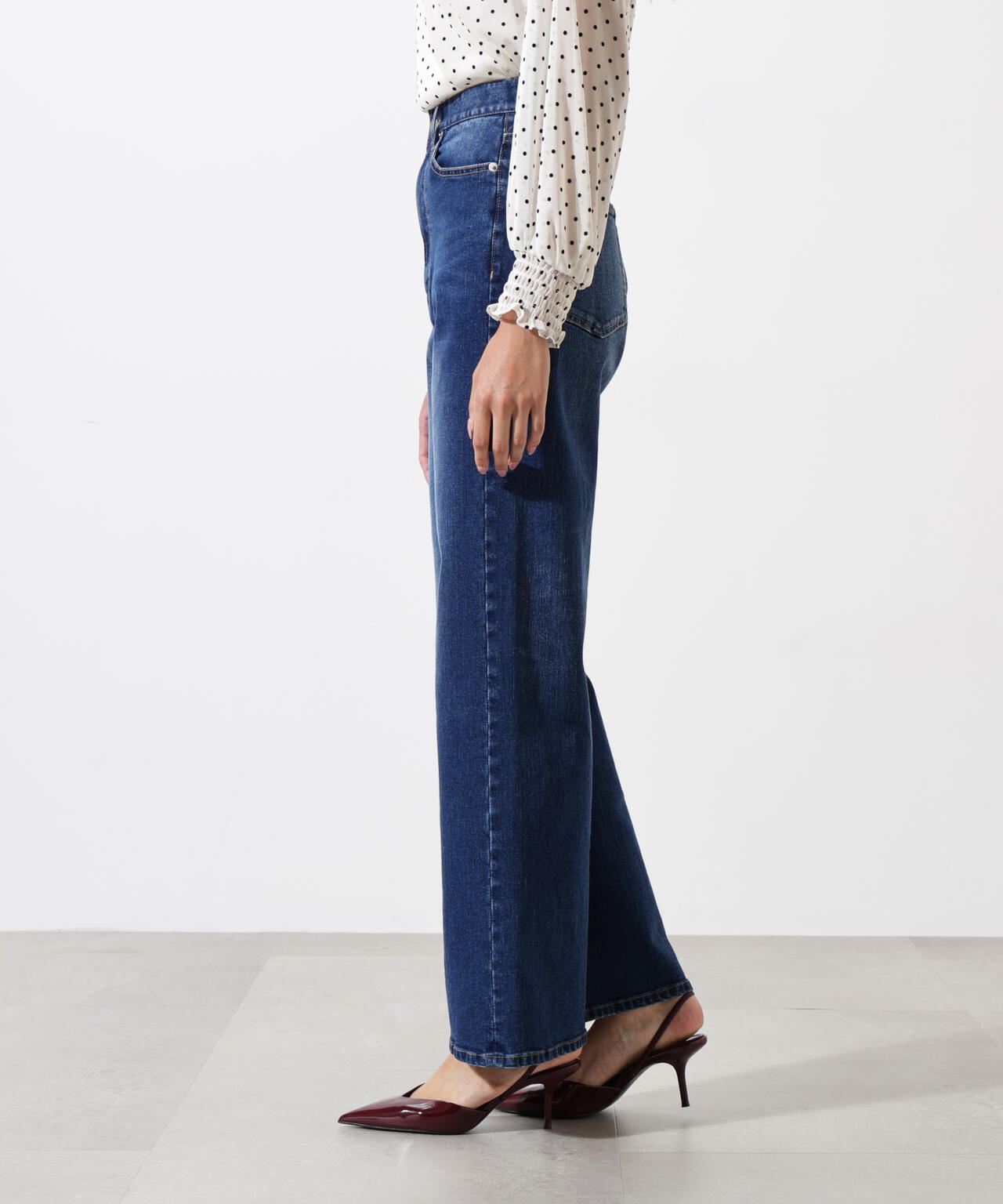 ワイドレッグジーンズ