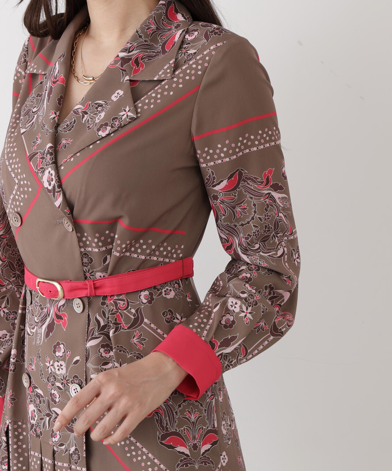 フローラルスカーフプリントワンピース