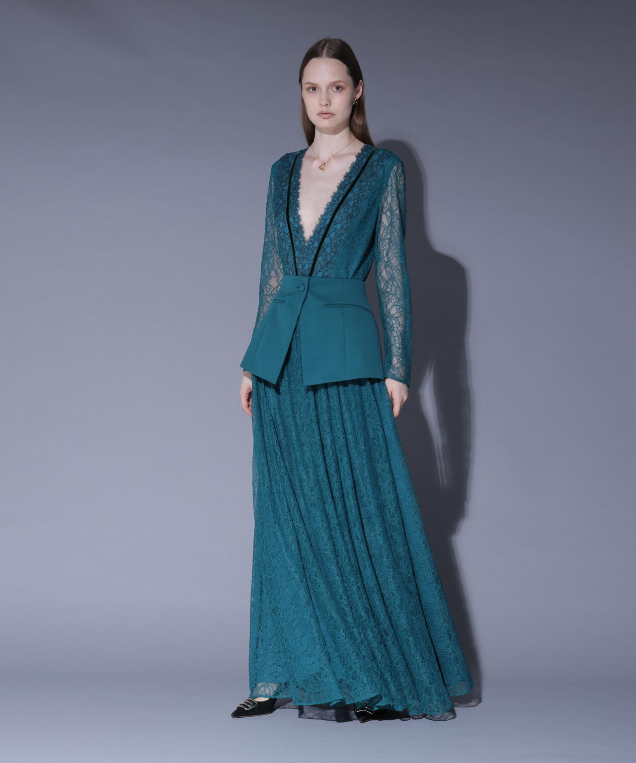 ペプラムベルトレースドレス_