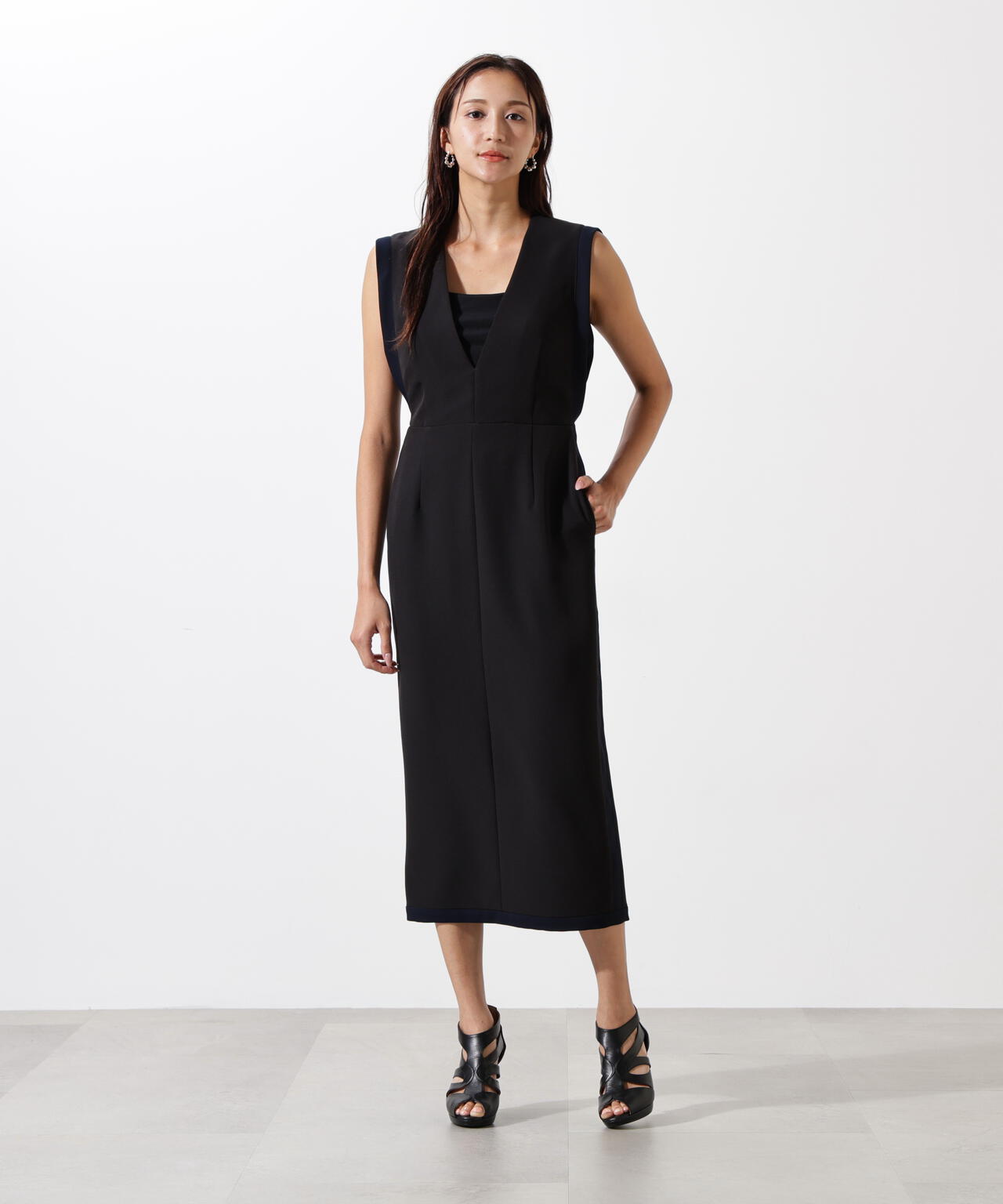 バイカラーVネックジャンスカ