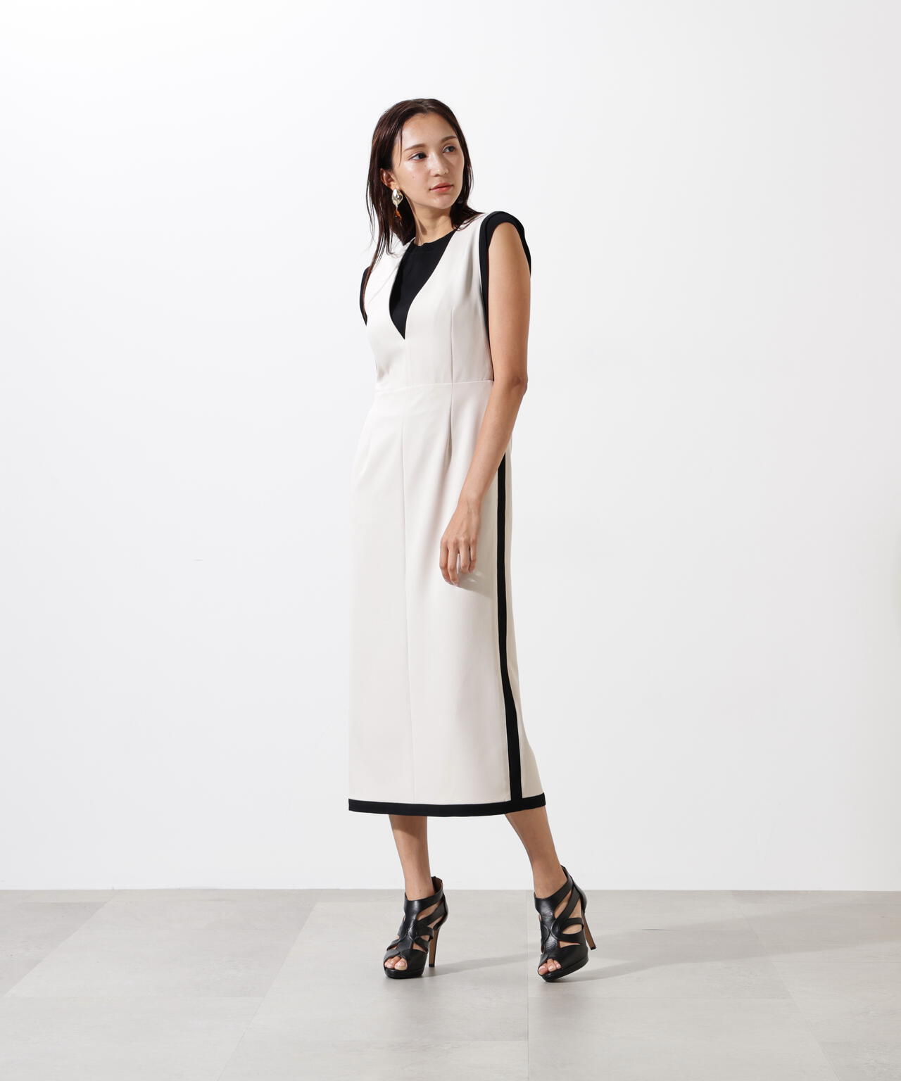 バイカラーVネックジャンスカ