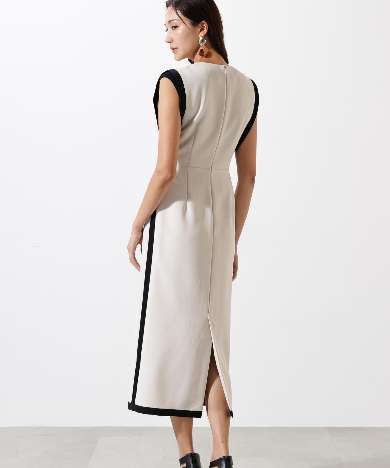 バイカラーVネックジャンスカ