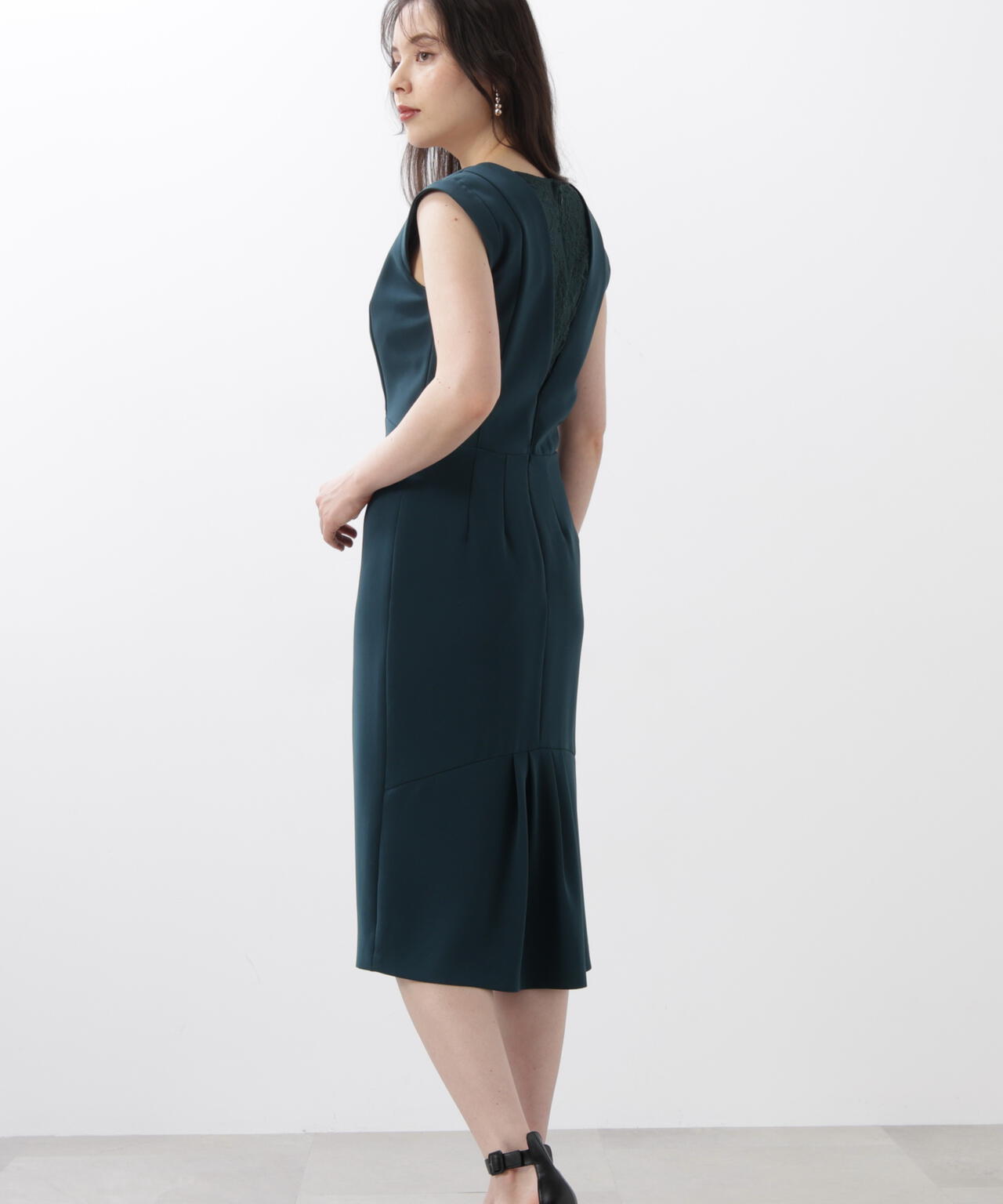 【URBAN PRECIOUS】レースコンビタイトワンピース