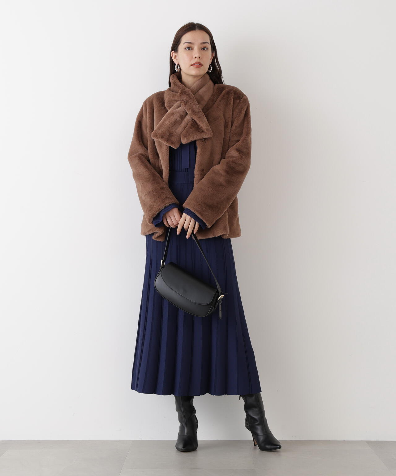 ティペット付きフォーファーショートコート