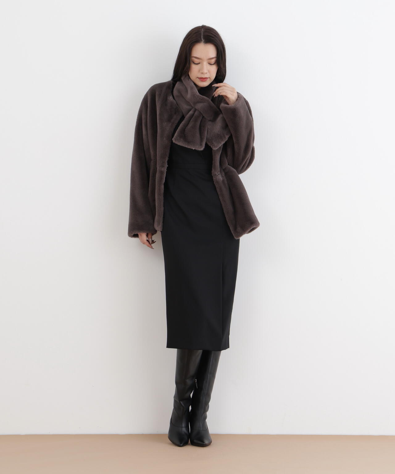 ティペット付きフォーファーショートコート