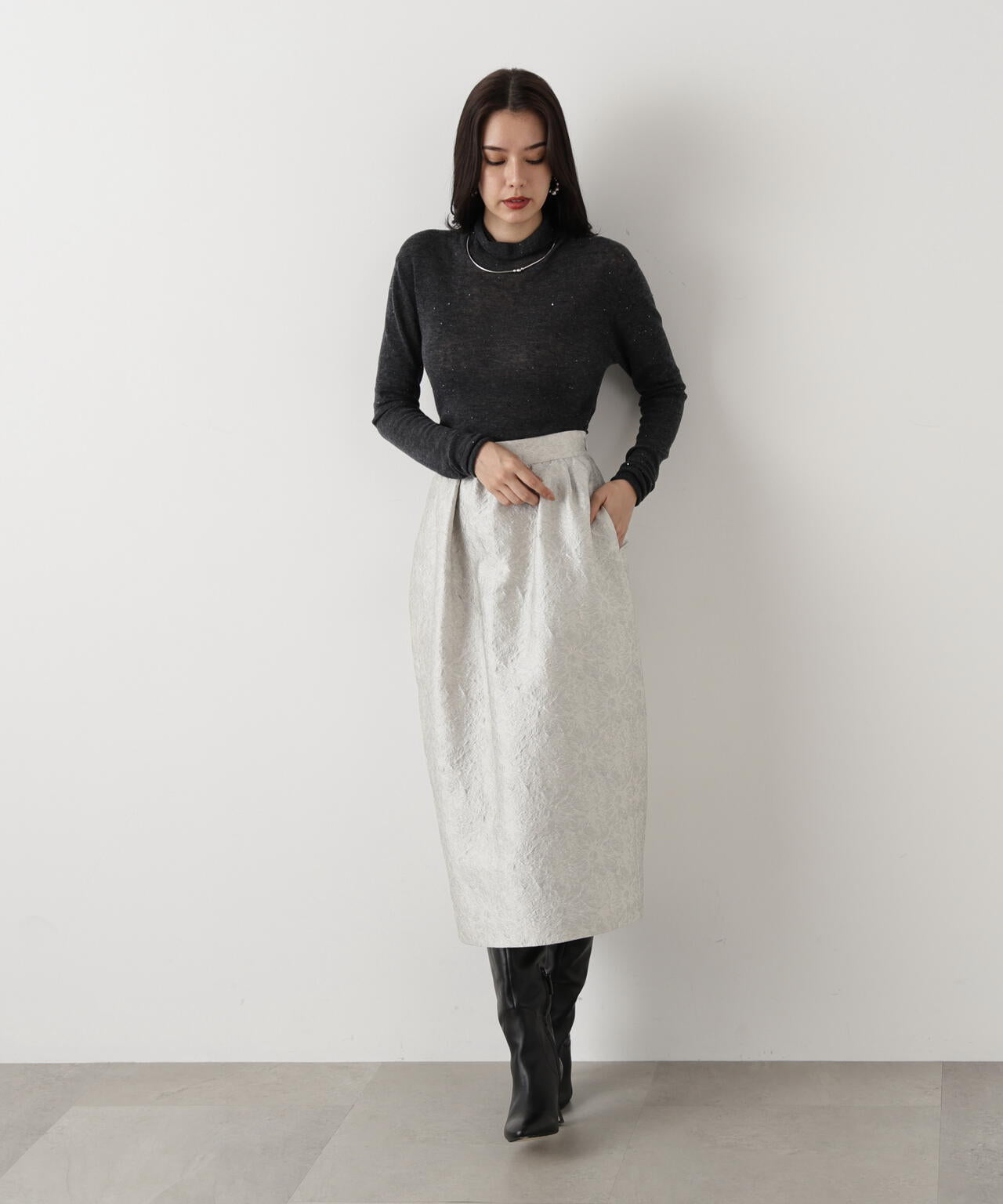 スパンコールシアーモックネックプルオーバー