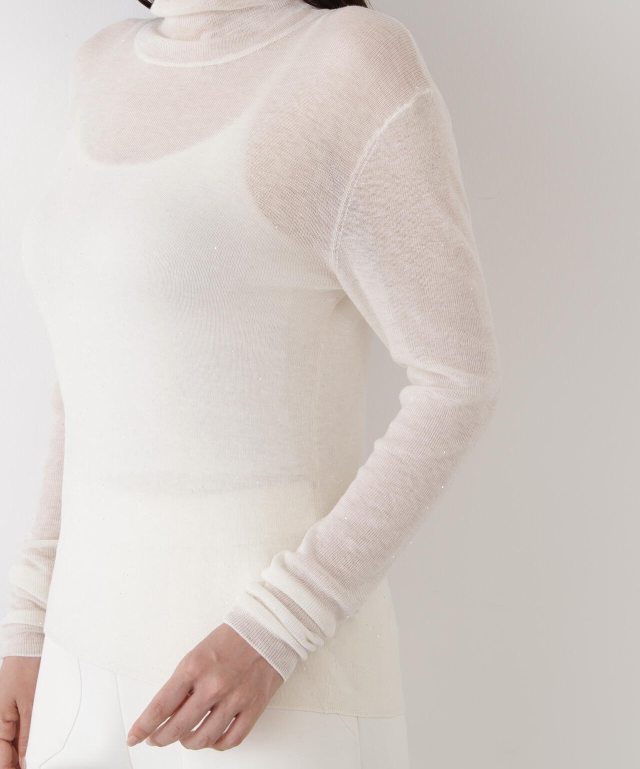 スパンコールシアーモックネックプルオーバー