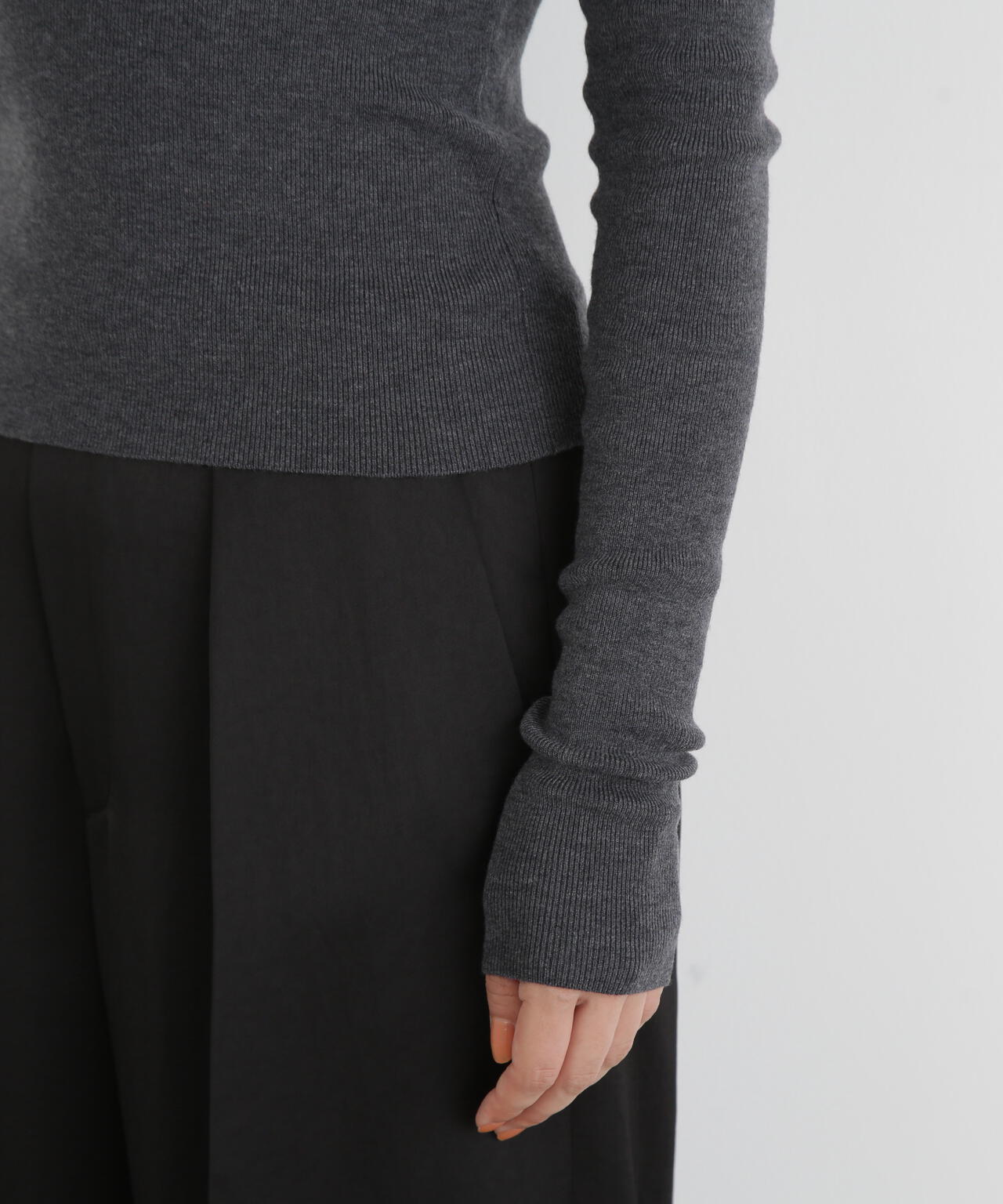 オフショルダー2WAYニットプルオーバー