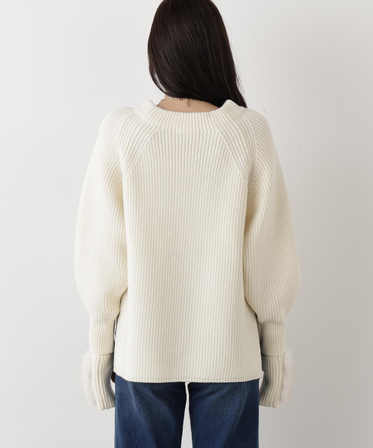 ファーグローブ付き畦ニットプルオーバー