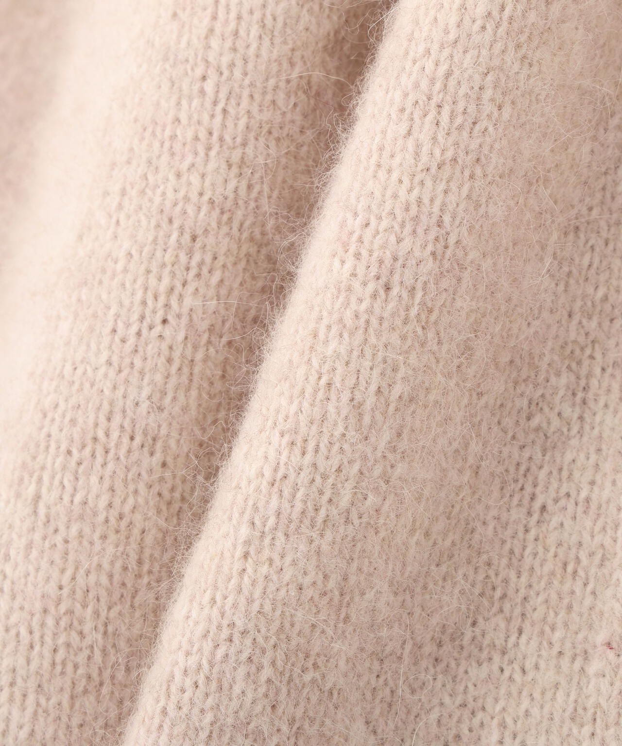 エアリーウールVネックカーディガン