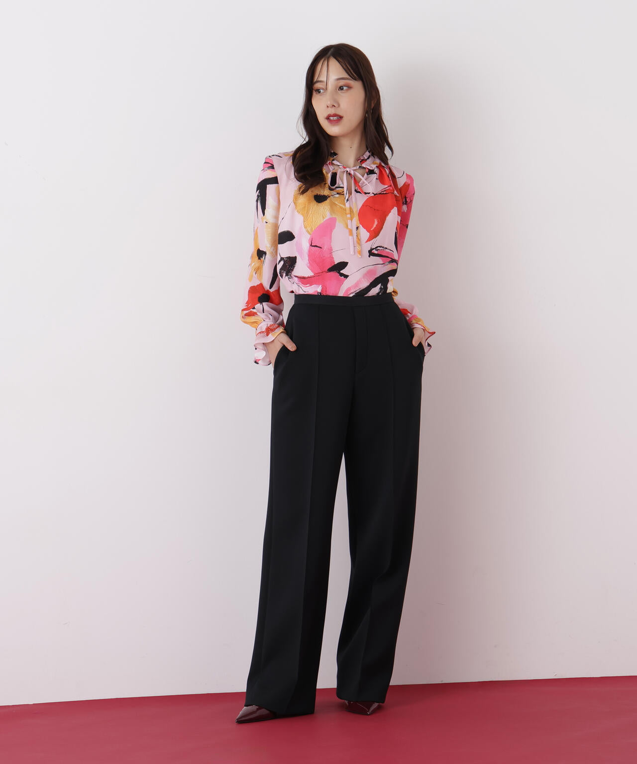 フラワープリントギャザーブラウス