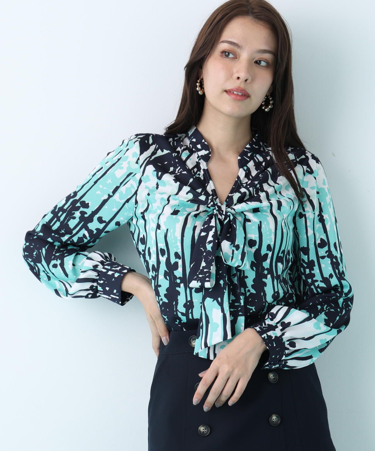 インクフォレストプリントリボンブラウス