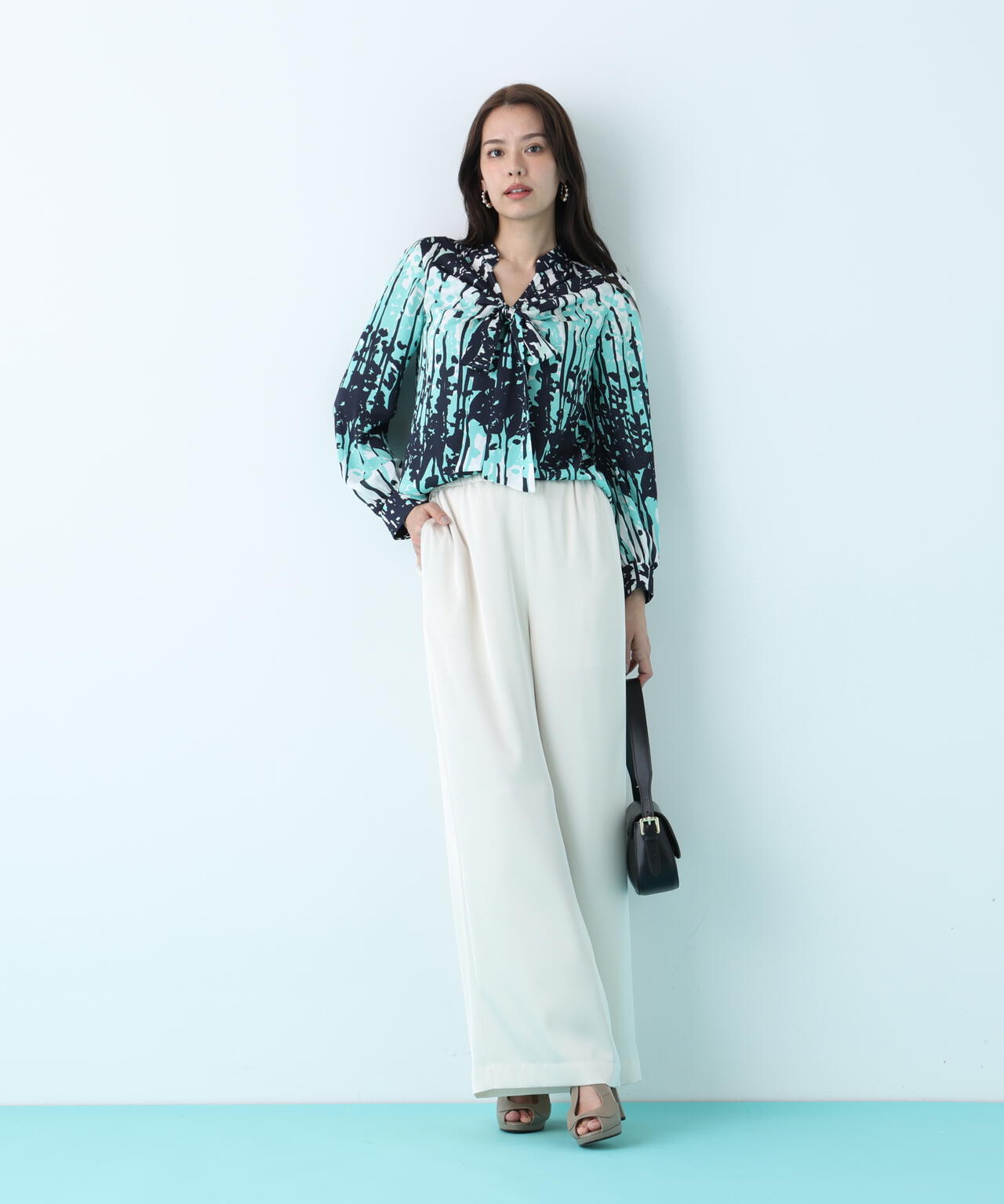 インクフォレストプリントリボンブラウス