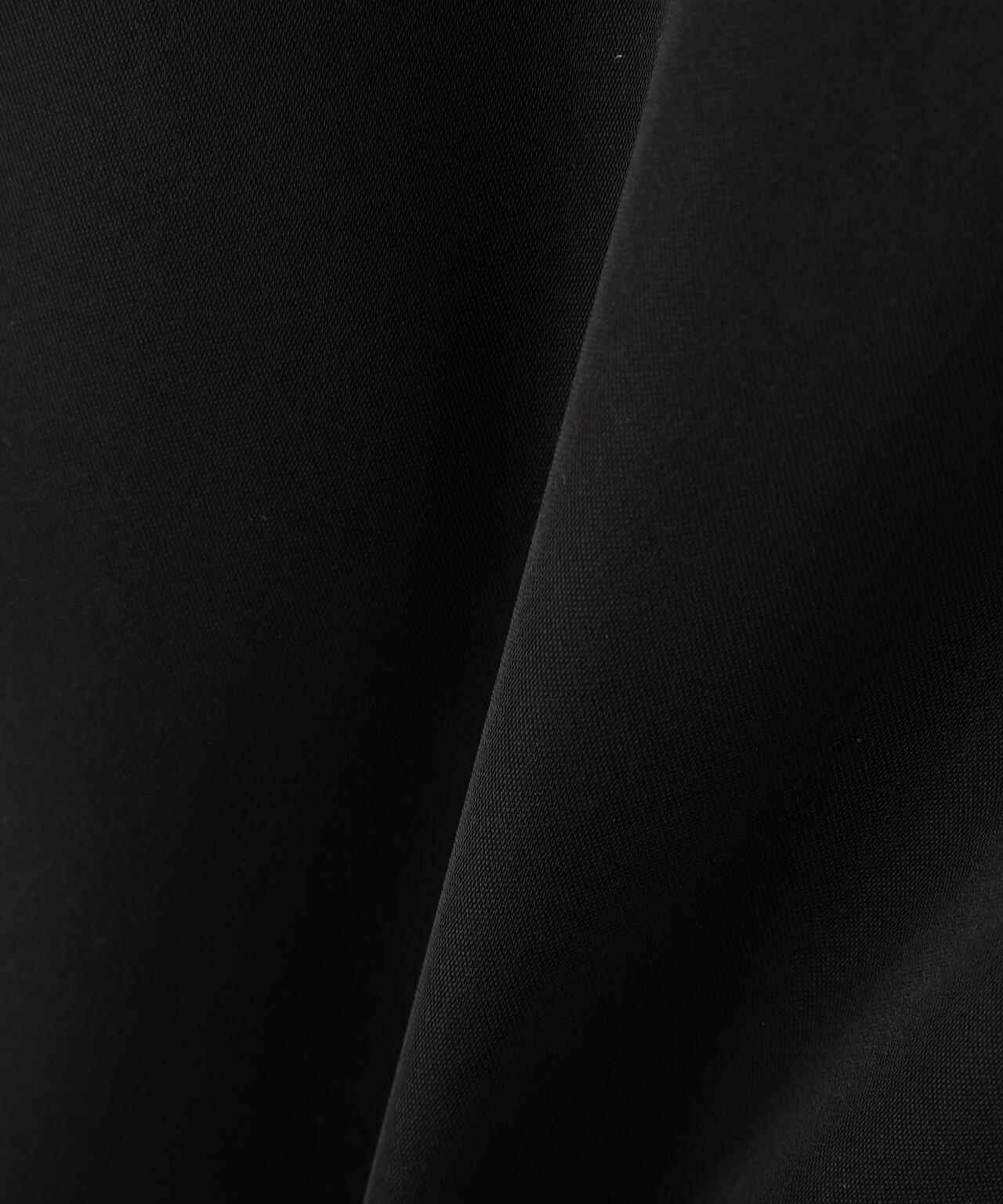 ダブルサテンレイヤードブラウス