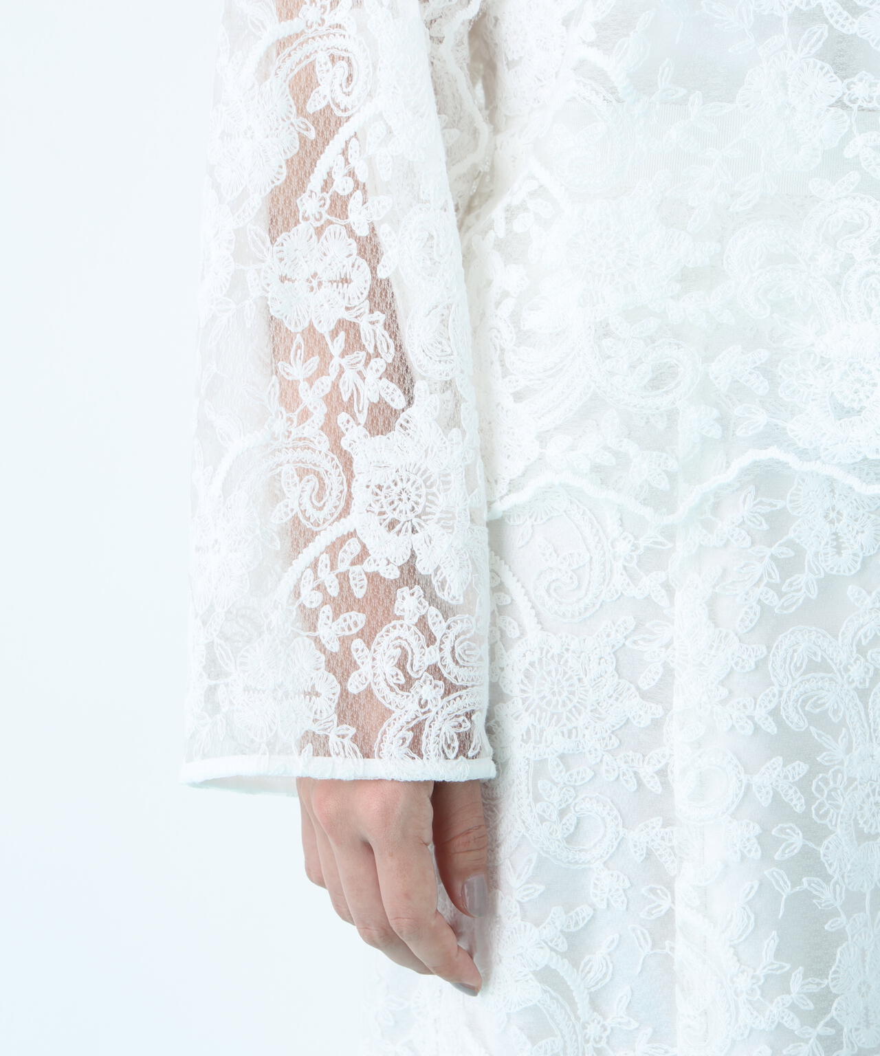 スカラレースブラウス