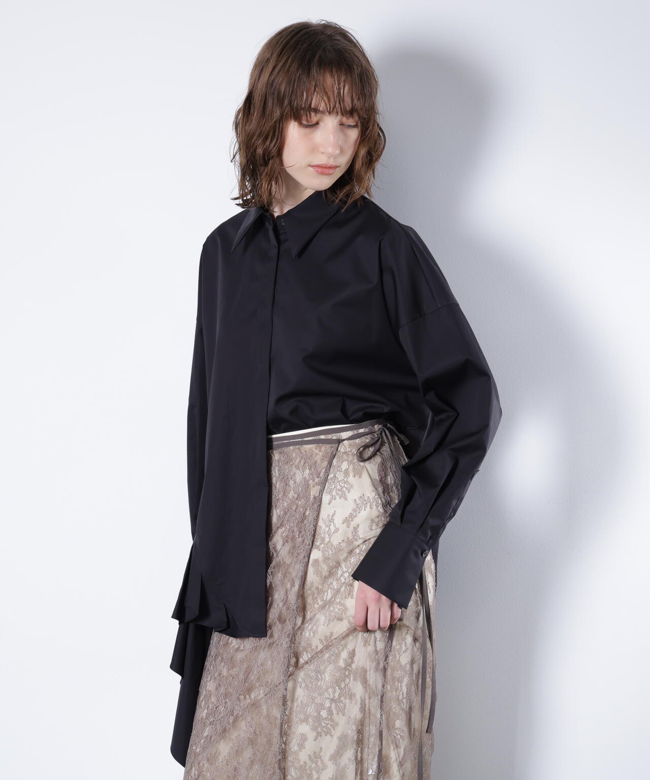 ラッフルシャツ_