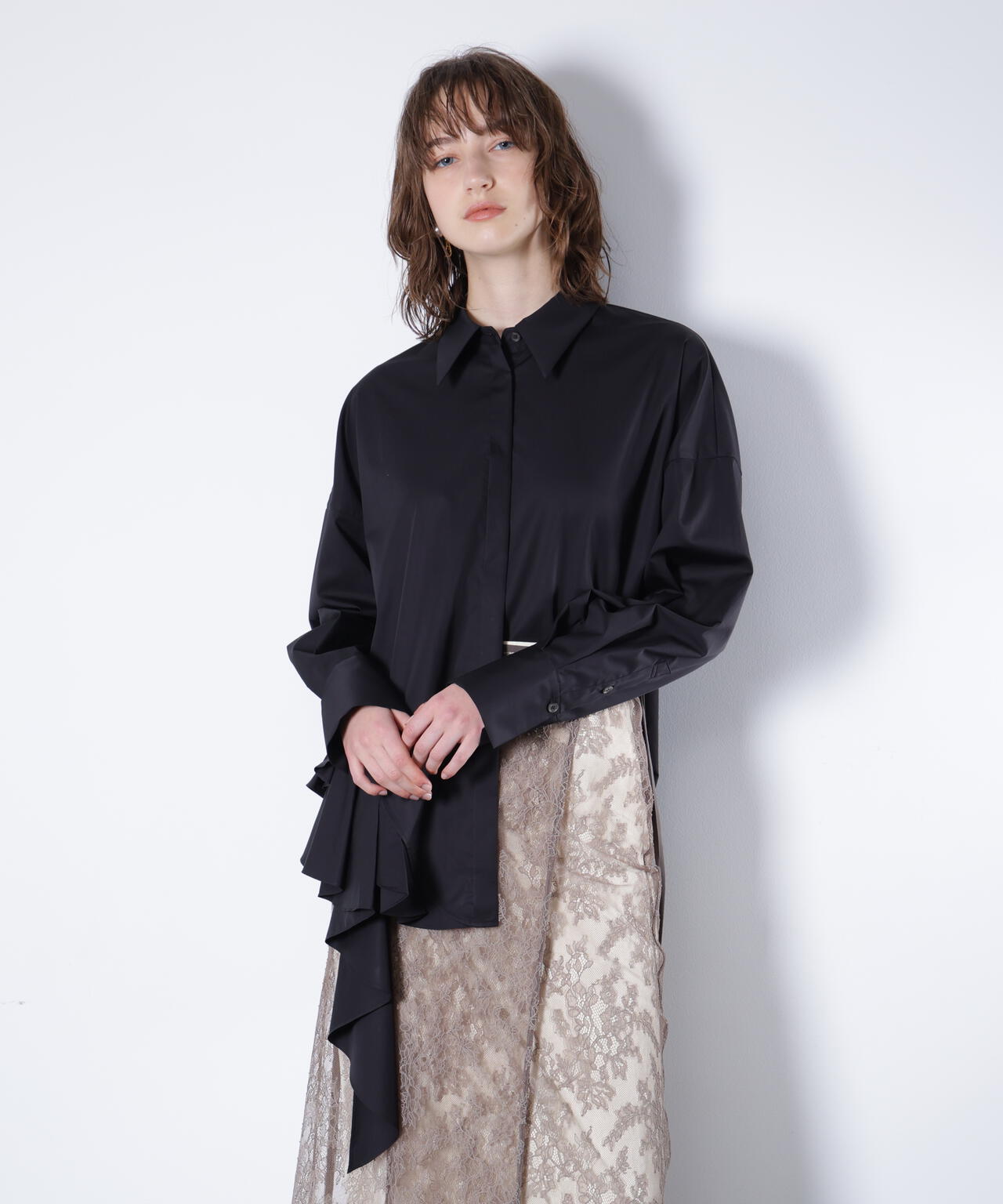 ラッフルシャツ_