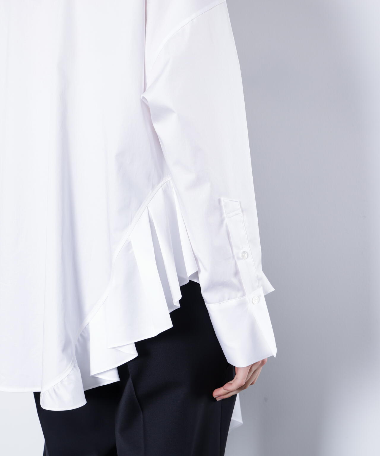 ラッフルシャツ_