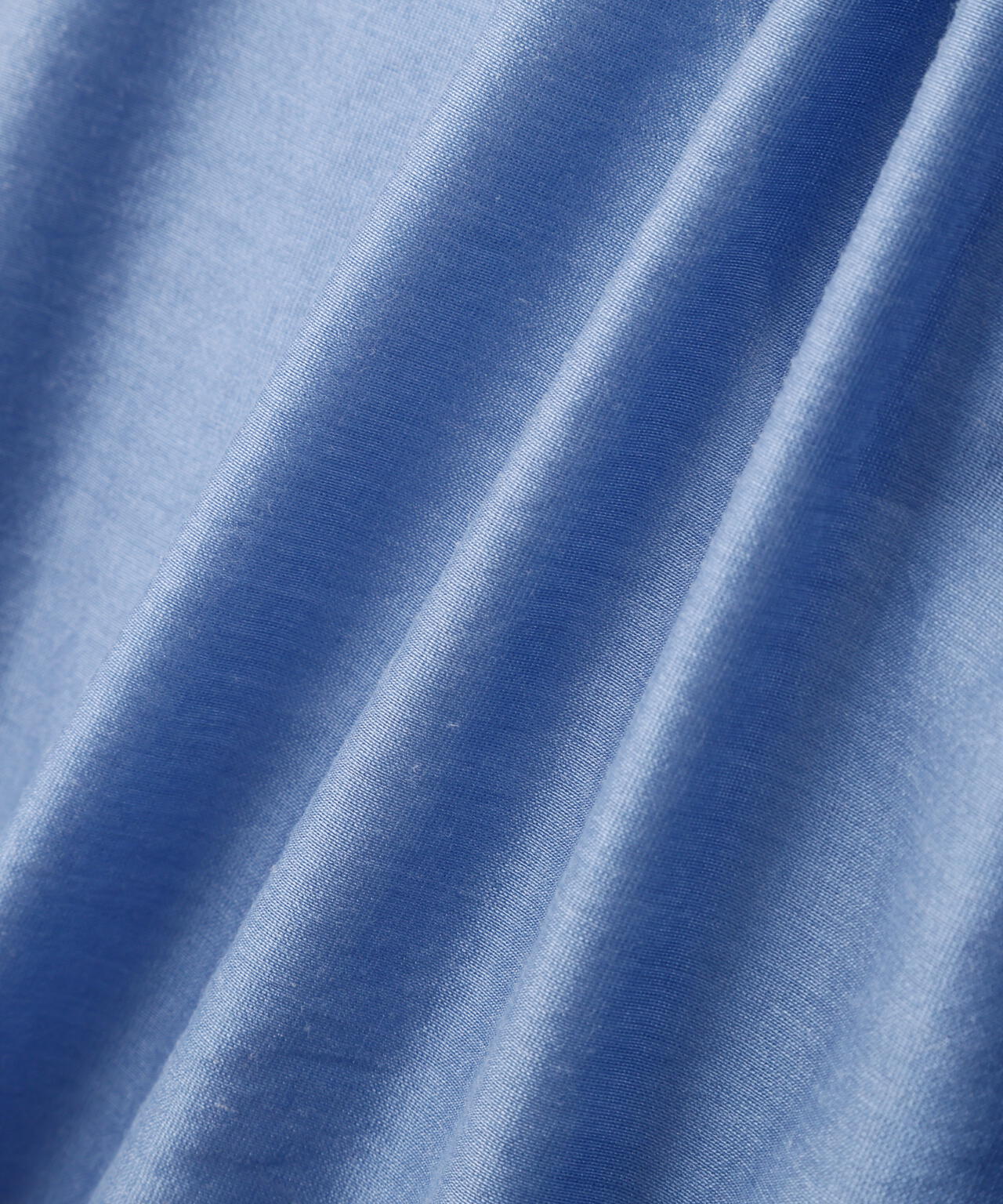 ラッフルスリーブブラウス