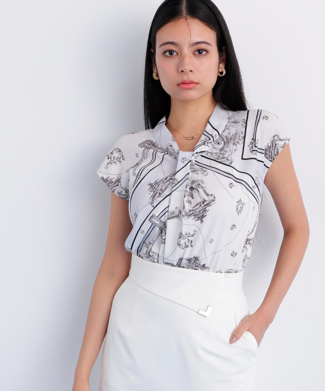 167cm B:82 W: 62H:88 着用サイズ:38