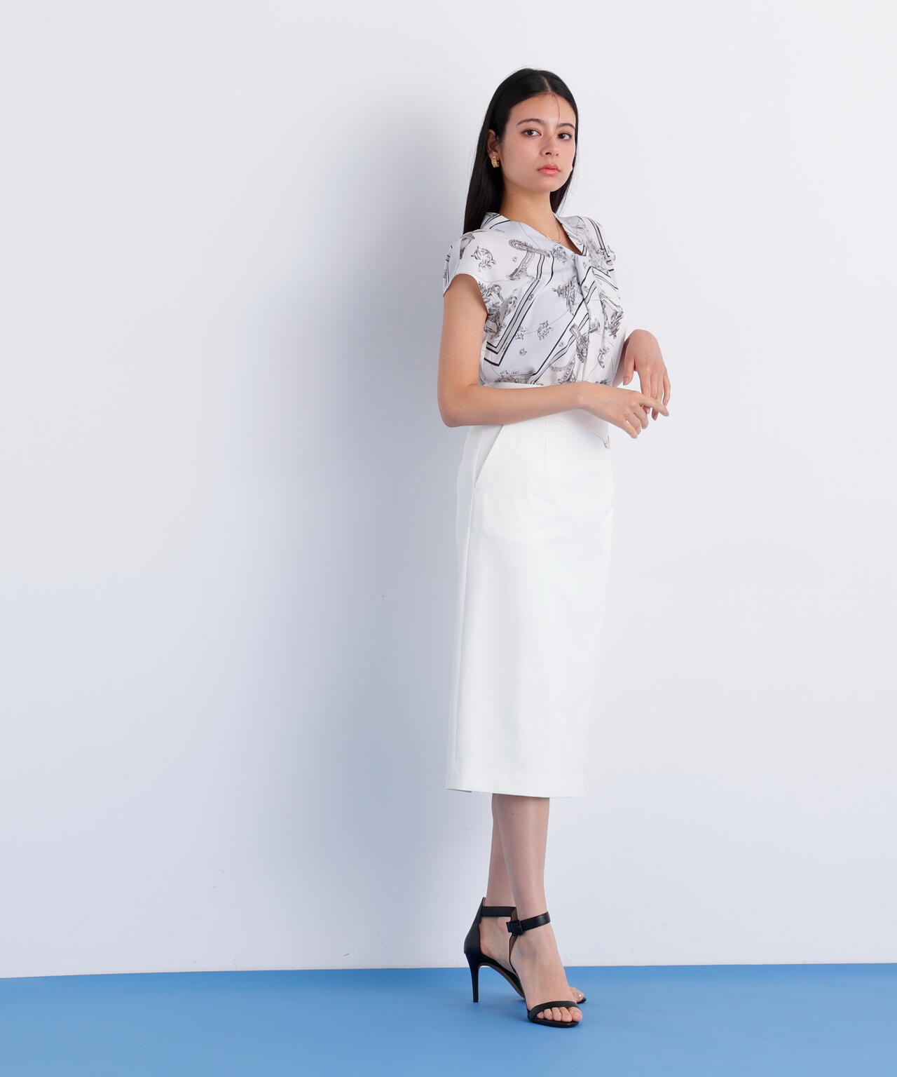 167cm B:82 W: 62H:88 着用サイズ:38