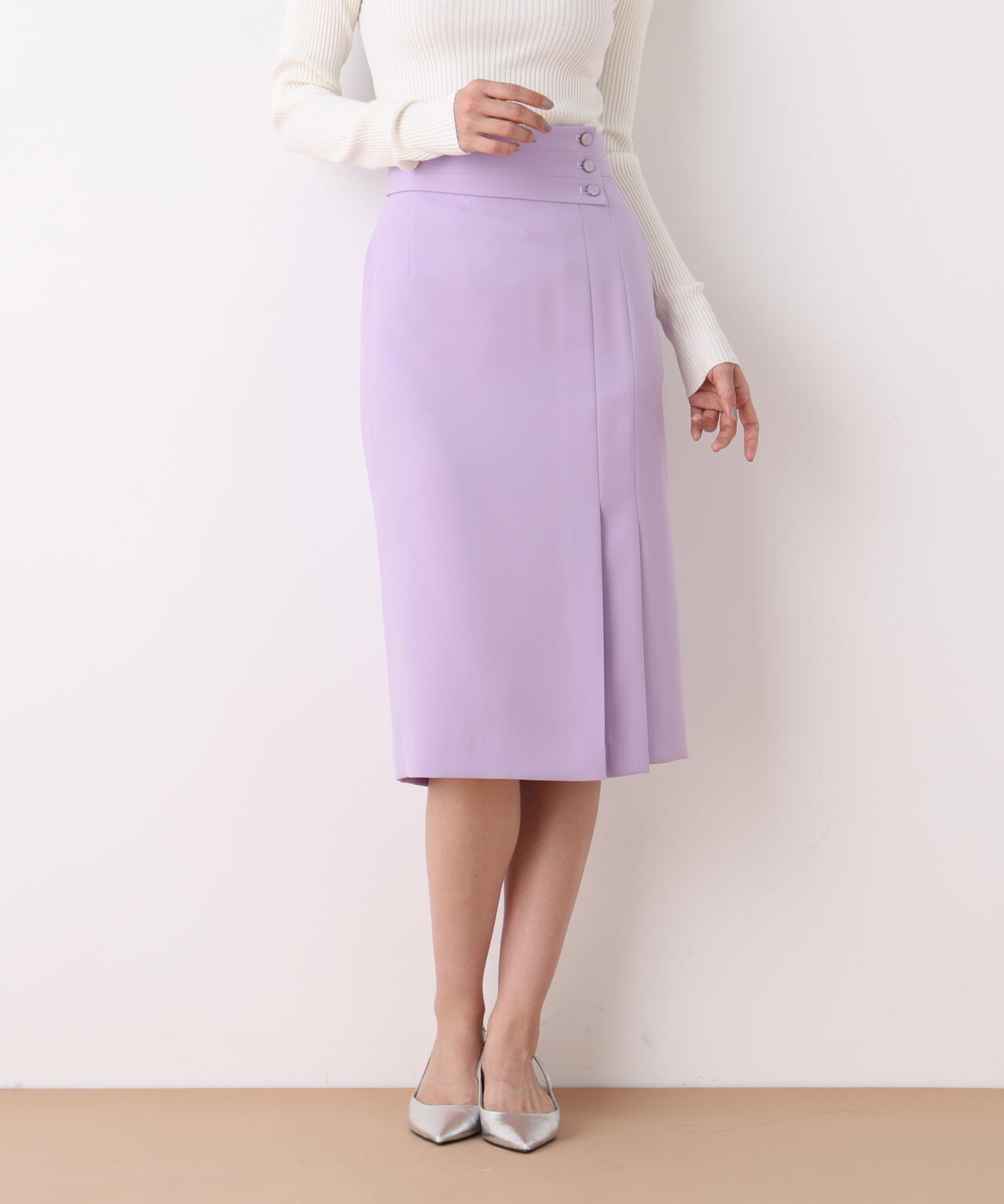 アシンメトリックボタンラップスカート