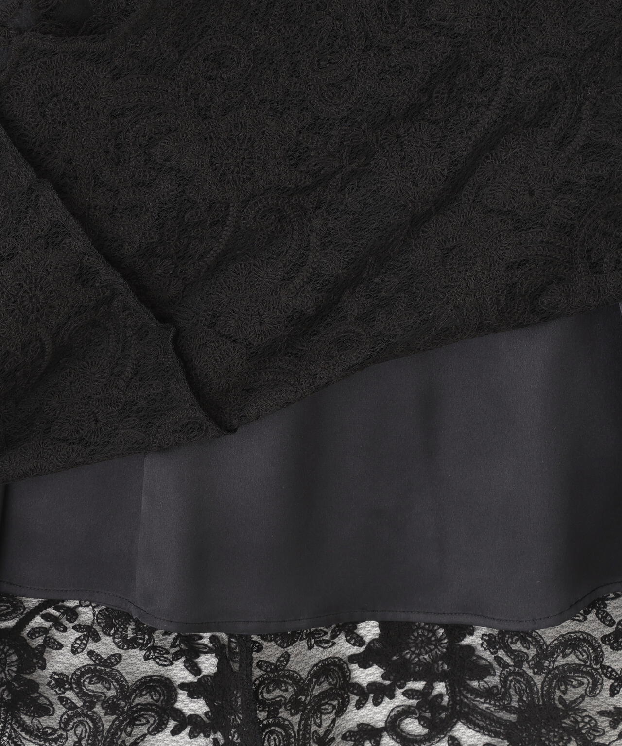 スカラレースフレアスカート