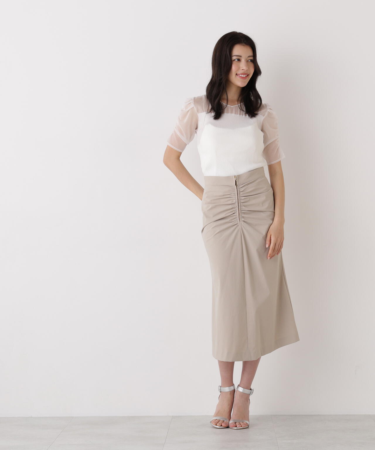 170cm B:76 W:60 H:84 着用サイズ:38