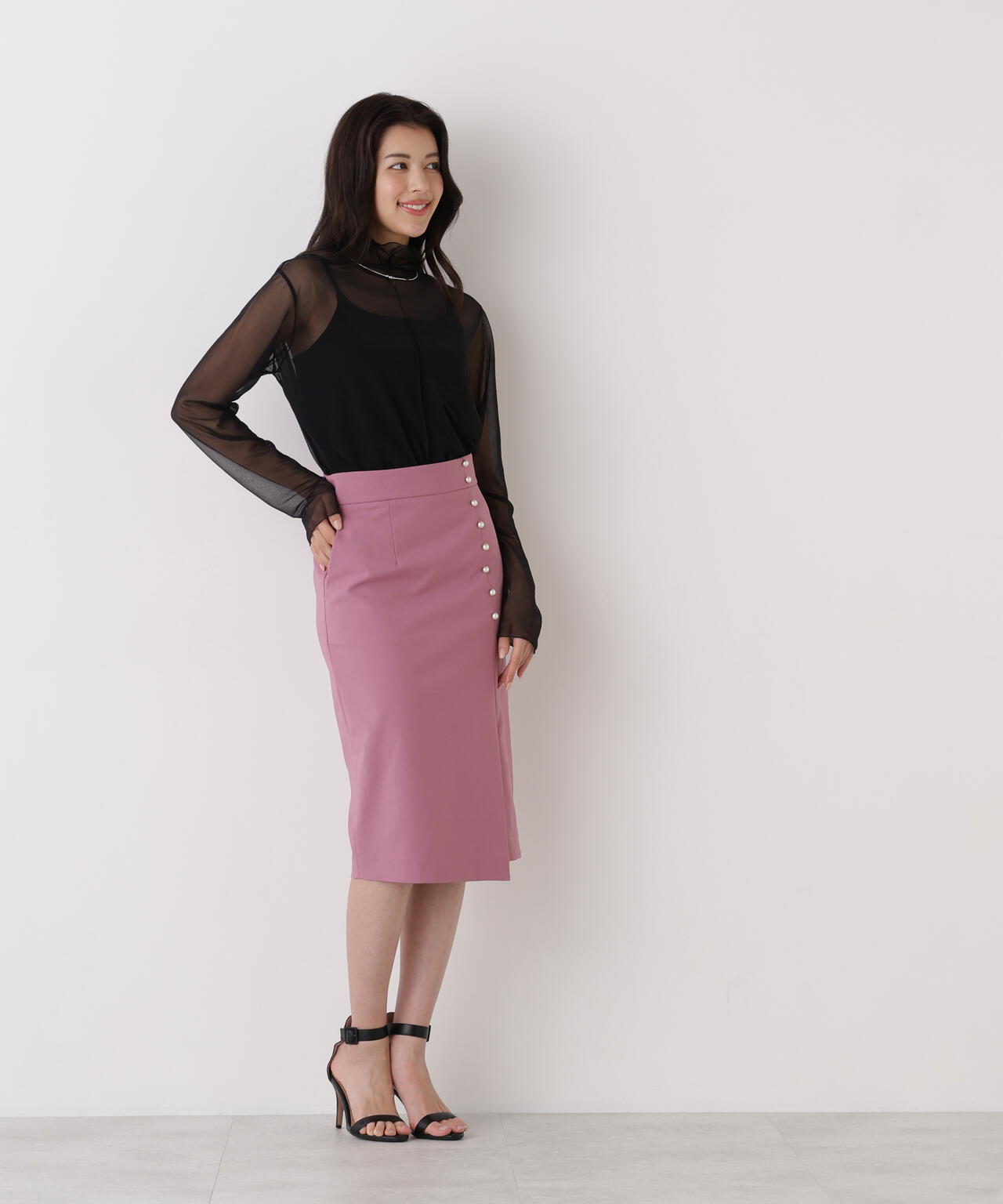 170cm B:76 W:60 H:84 着用サイズ:38